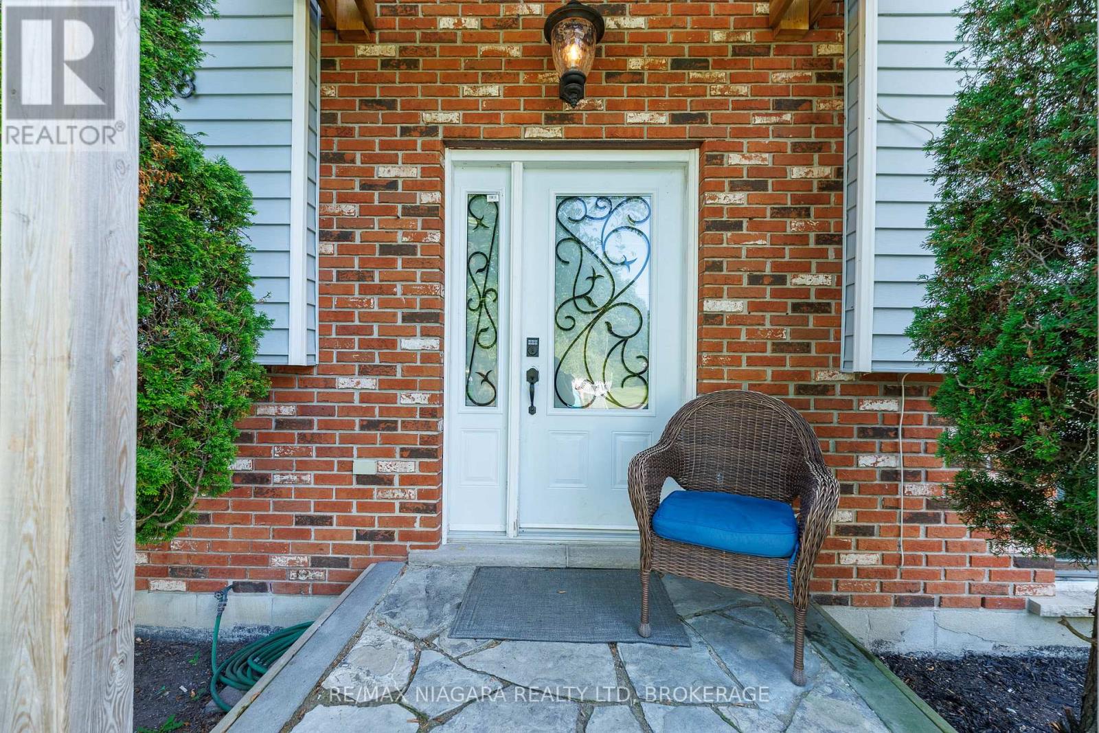88 Pleasant Avenue N, Fort Erie, Ontario  L0S 1N0 - Photo 5 - X13758384