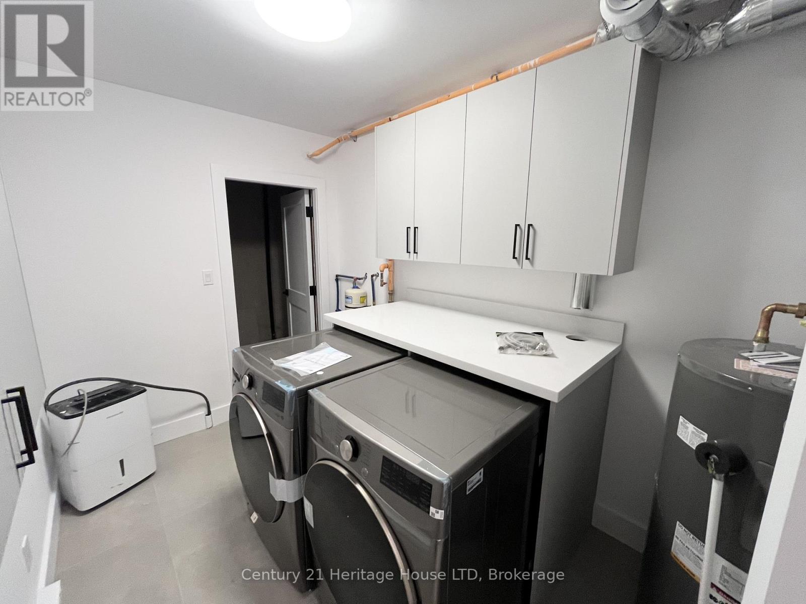 Lower Unit - 99b Moffatt Street, St. Catharines, Ontario  L2P 2L6 - Photo 18 - X13758990