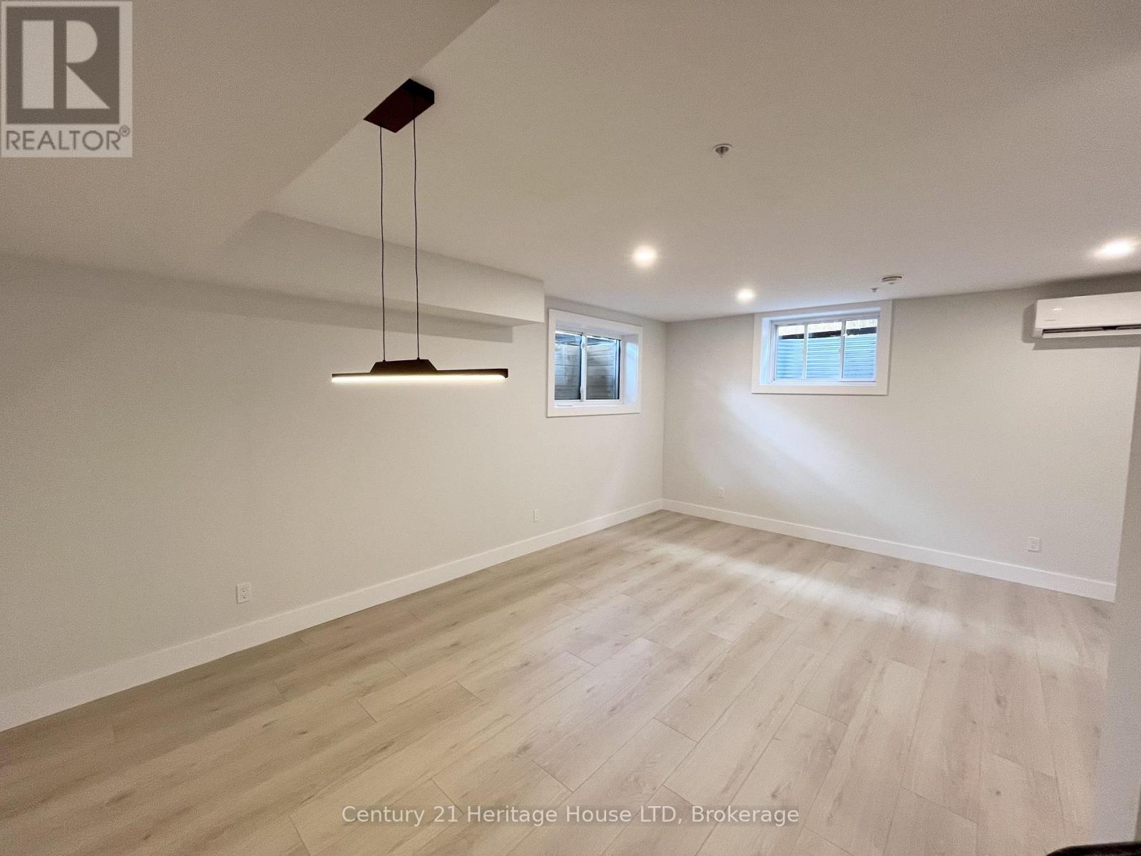 Lower Unit - 99b Moffatt Street, St. Catharines, Ontario  L2P 2L6 - Photo 9 - X13758990