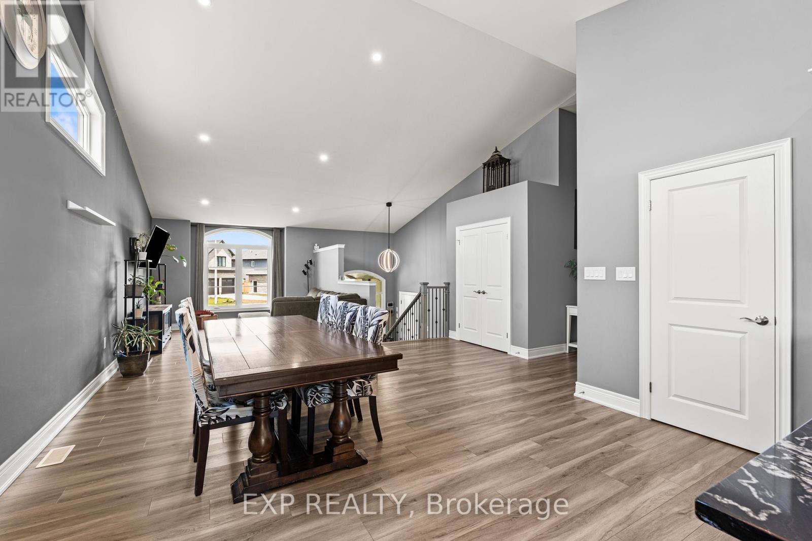 2756 Arrowsmith Court, Fort Erie, Ontario  L0S 1S0 - Photo 16 - X13759452