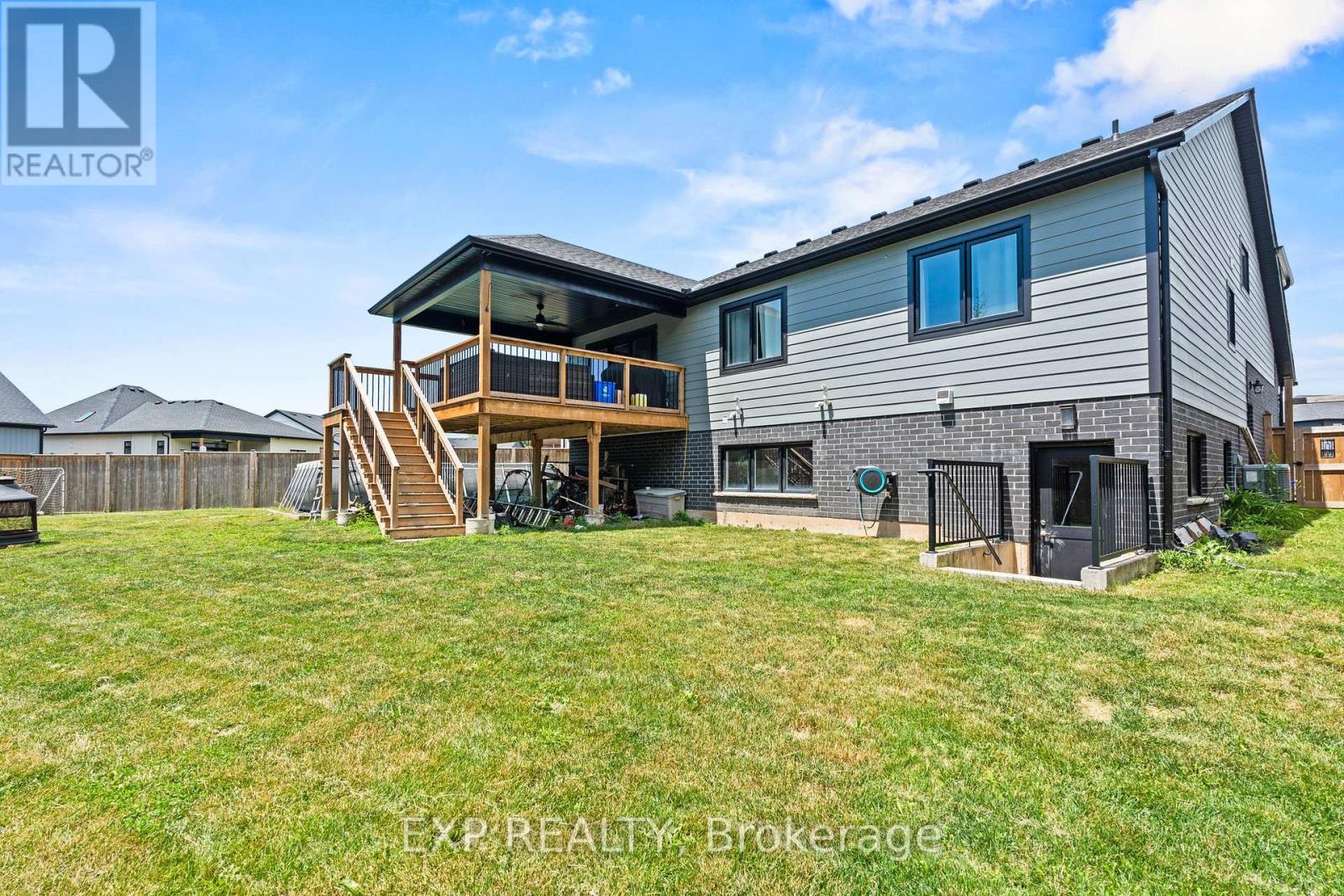 2756 Arrowsmith Court, Fort Erie, Ontario  L0S 1S0 - Photo 32 - X13759452
