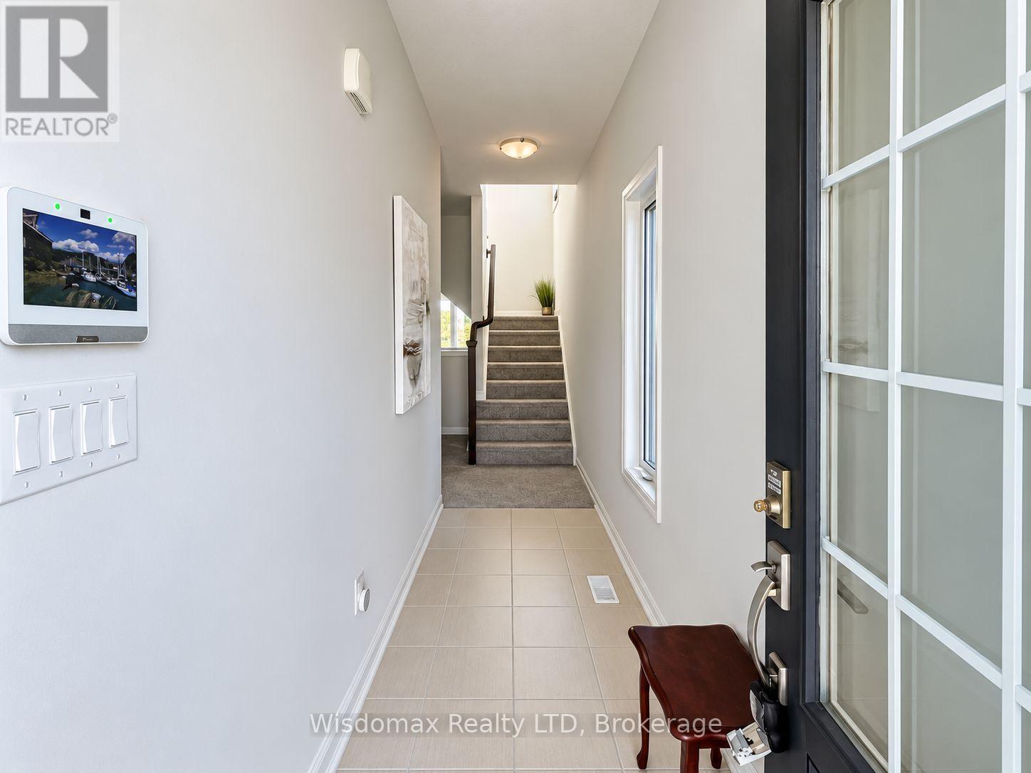 29 Bur Oak Drive, Thorold, Ontario  L2V 0V5 - Photo 4 - X13762008