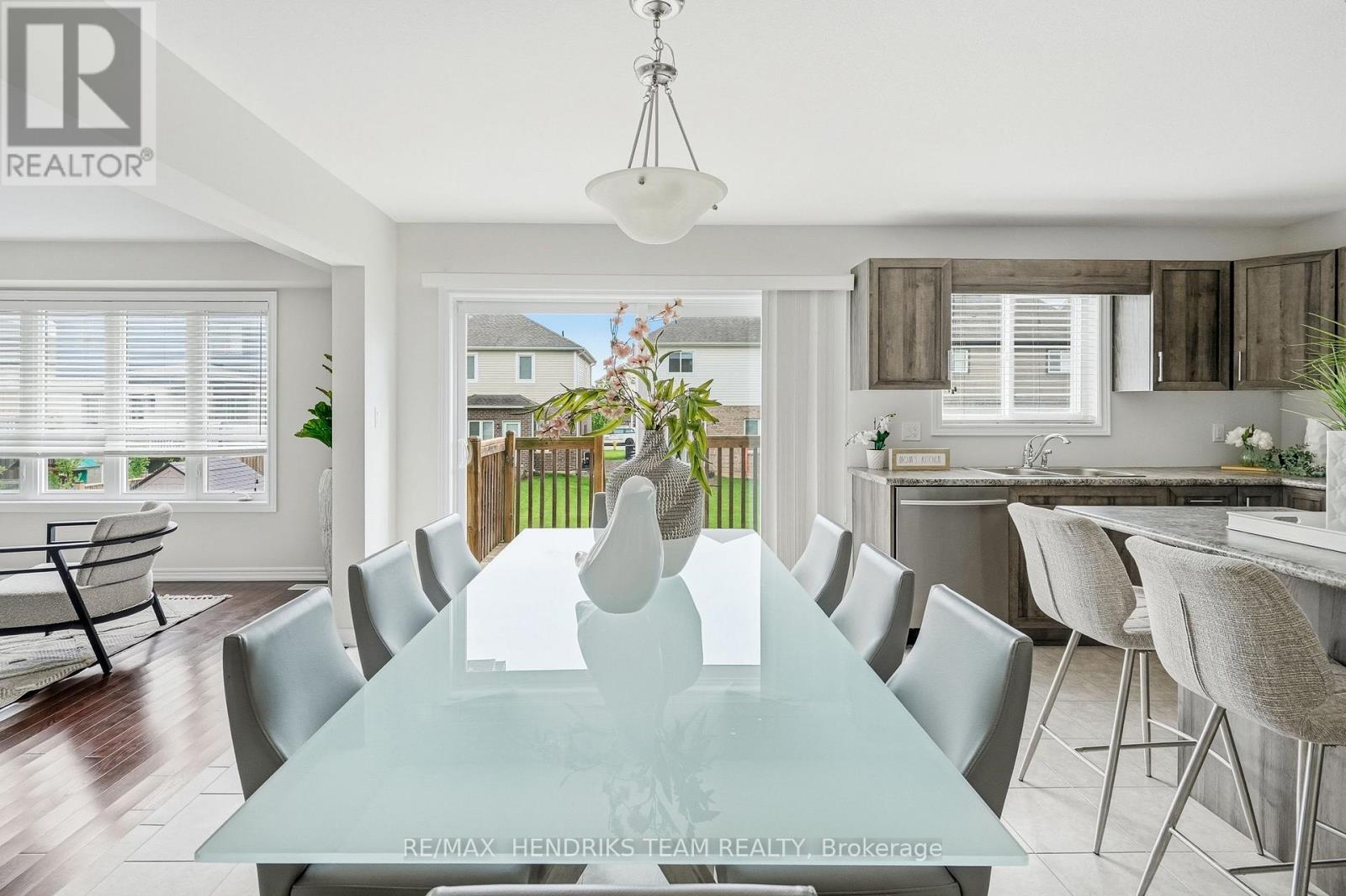 12 Riley Avenue, Pelham, Ontario  L3B 5N5 - Photo 14 - X13762382