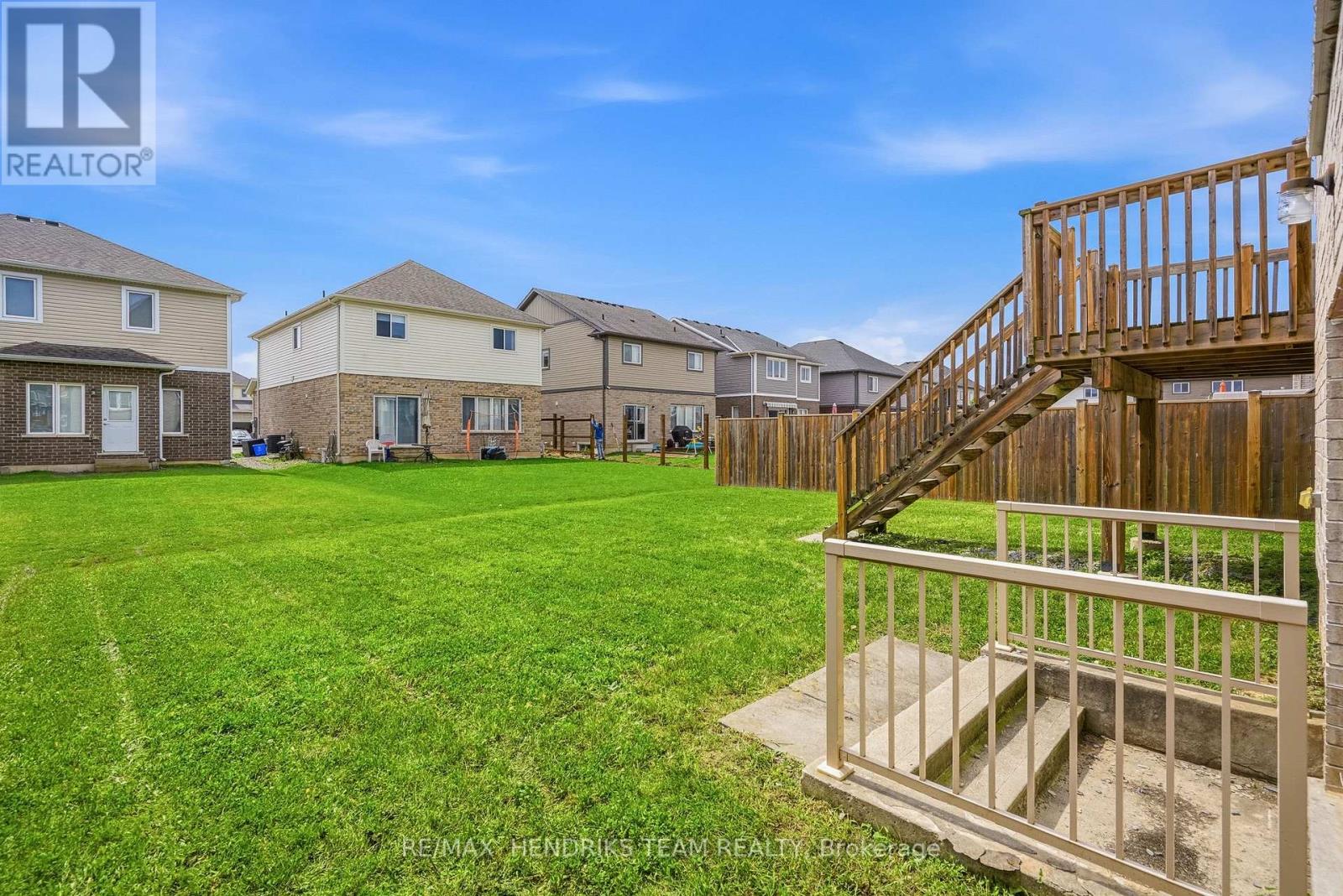 12 Riley Avenue, Pelham, Ontario  L3B 5N5 - Photo 38 - X13762382