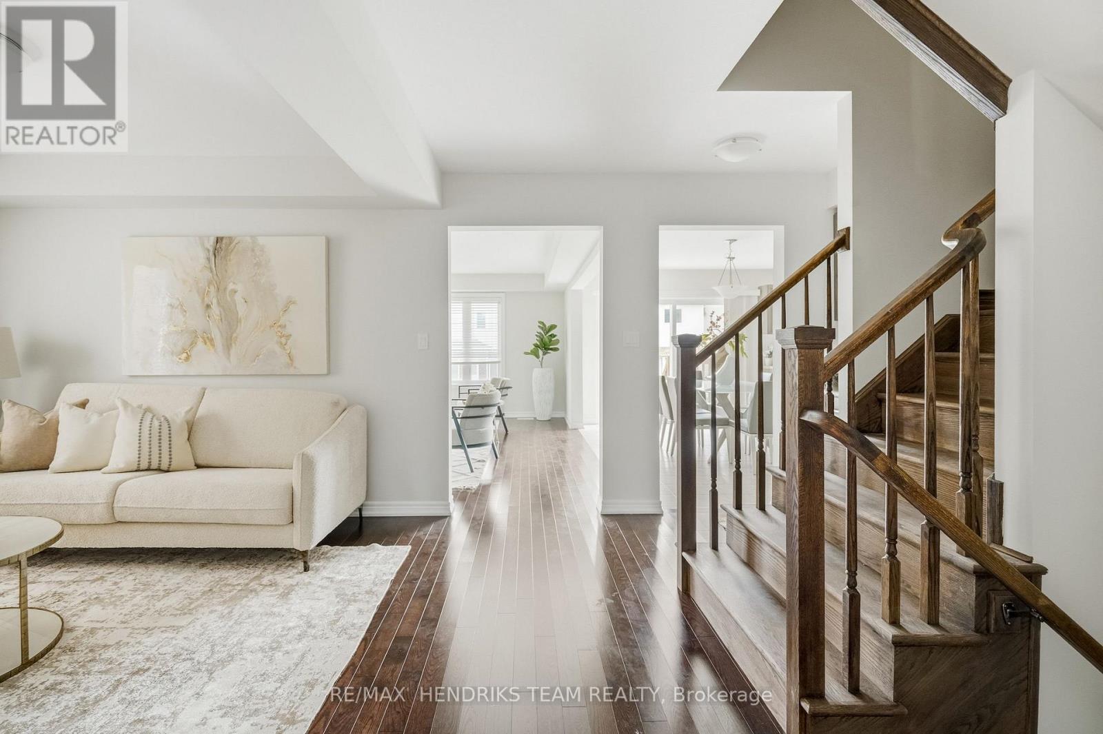 12 Riley Avenue, Pelham, Ontario  L3B 5N5 - Photo 6 - X13762382