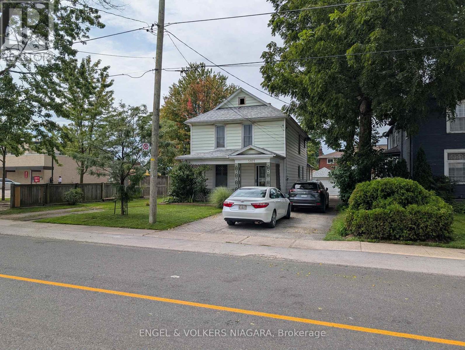 5821 LEONARD AVENUE, Niagara Falls, Ontario