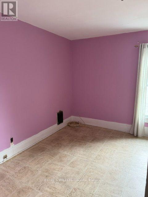5821 Leonard Avenue, Niagara Falls, Ontario  L2G 4R5 - Photo 11 - X13762462