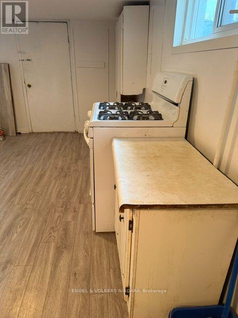 5821 Leonard Avenue, Niagara Falls, Ontario  L2G 4R5 - Photo 17 - X13762462