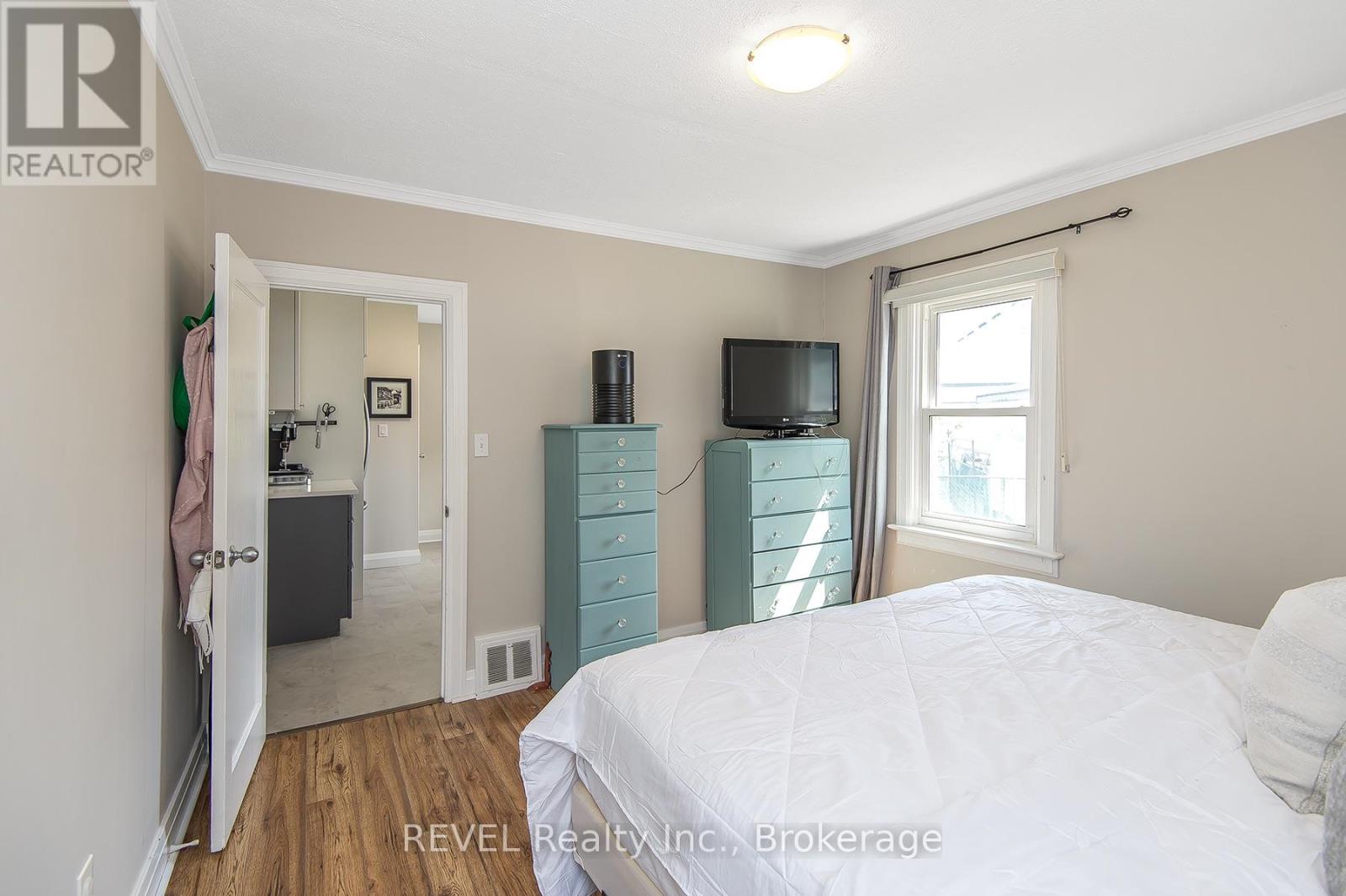 12 Garnet Street, St. Catharines, Ontario  L2M 5E5 - Photo 14 - X13763486