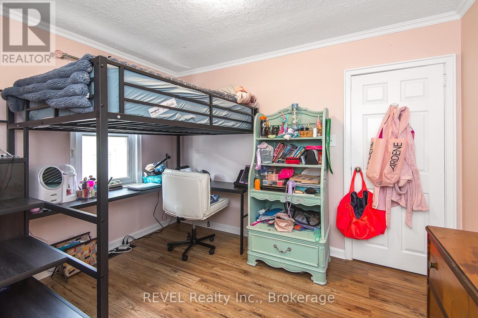 12 Garnet Street, St. Catharines, Ontario  L2M 5E5 - Photo 19 - X13763486