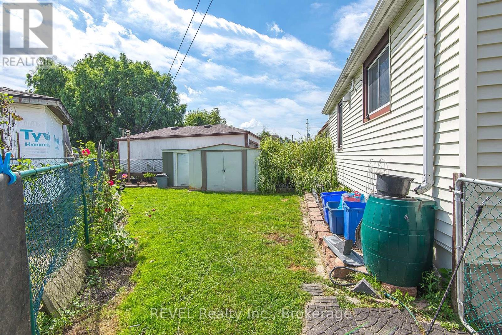 12 Garnet Street, St. Catharines, Ontario  L2M 5E5 - Photo 27 - X13763486