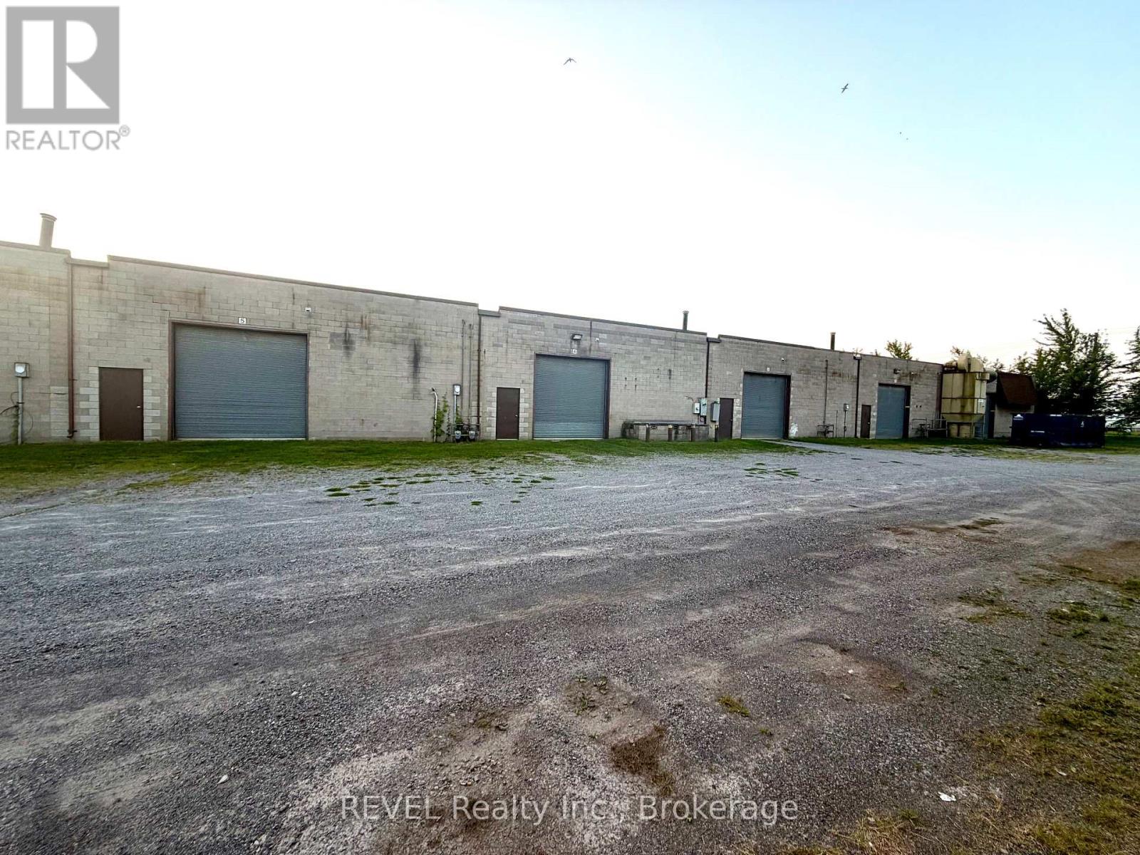5680 Don Murie Street, Niagara Falls, Ontario  L2G 0C9 - Photo 9 - X13764186