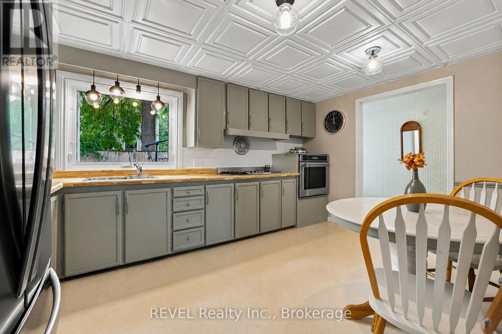 42 Wildwood Road, St. Catharines, Ontario  L2M 6Z8 - Photo 17 - X13764352