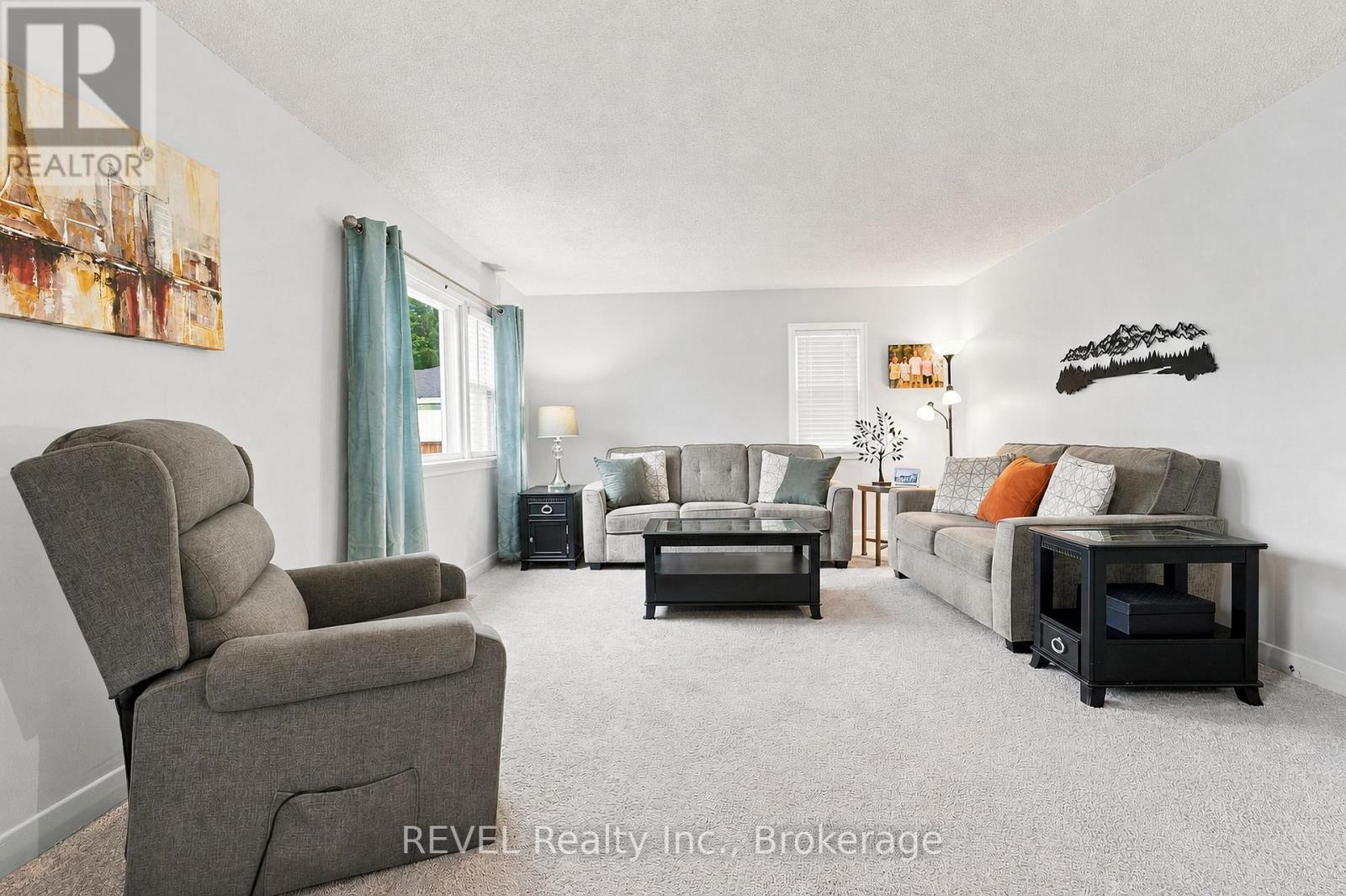 42 Wildwood Road, St. Catharines, Ontario  L2M 6Z8 - Photo 9 - X13764352