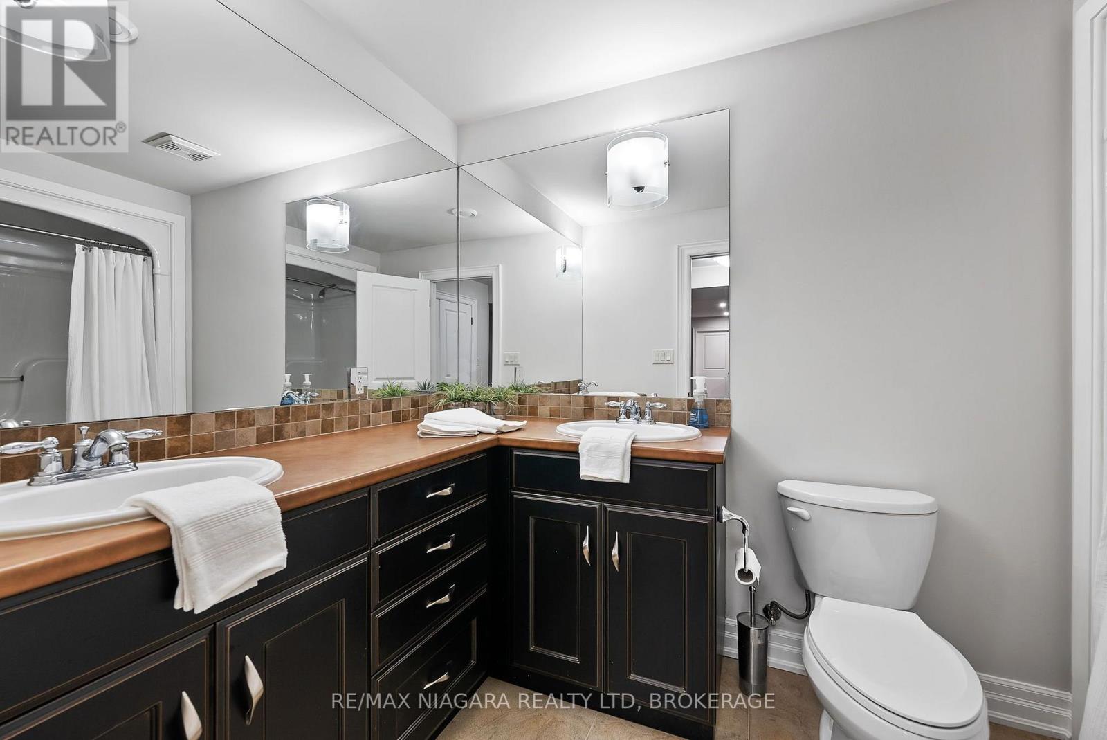 41 Sculler's Way, St. Catharines, Ontario  L2N 7S7 - Photo 37 - X13764424