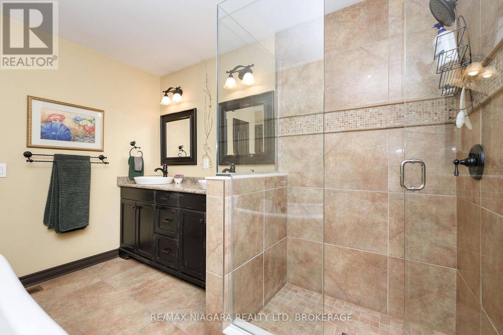 10 - 310 Ridge Road S, Fort Erie, Ontario  L0S 1N0 - Photo 22 - X13764704