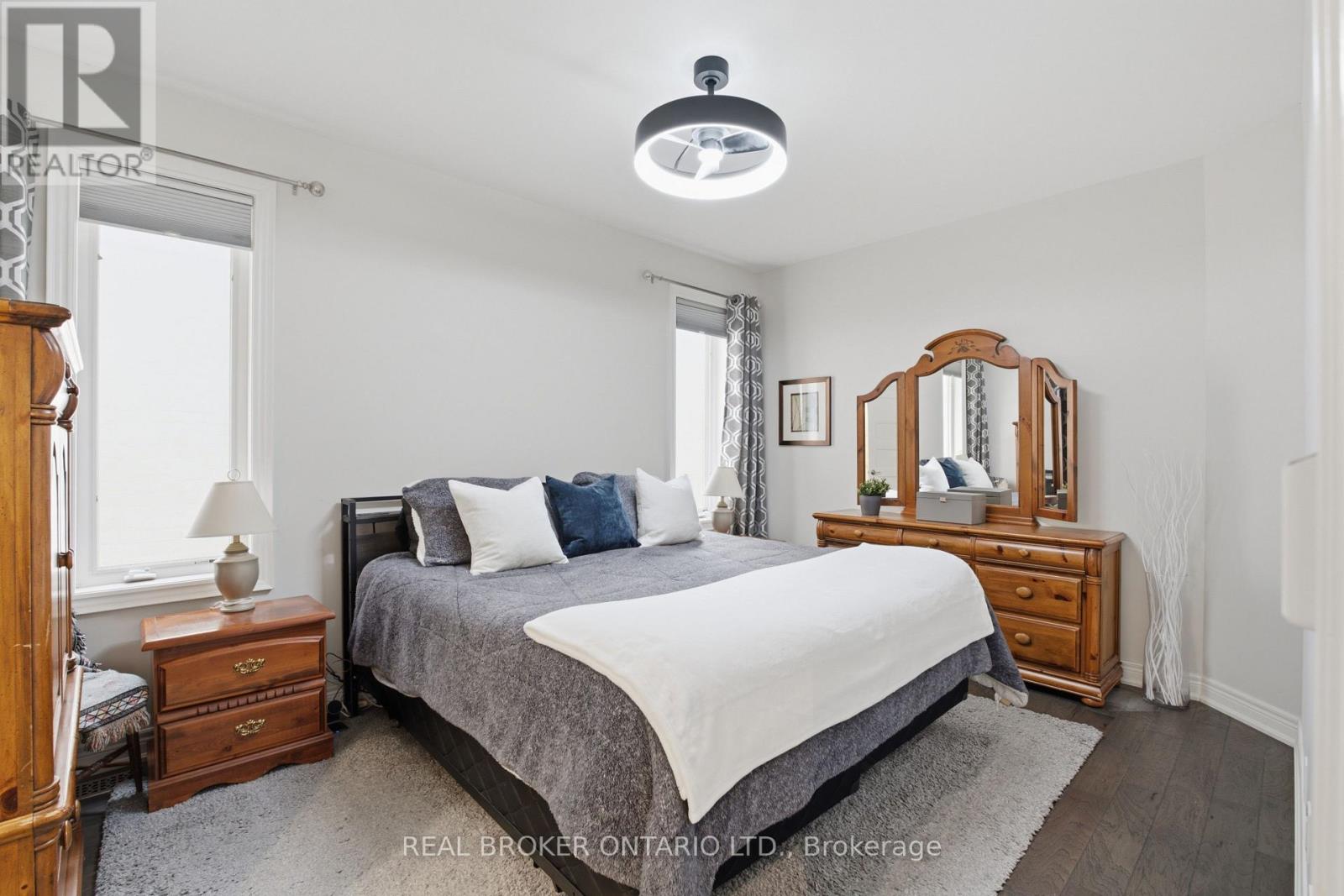 7002 Optimist Lane, Niagara Falls, Ontario  L2E 0B1 - Photo 12 - X13765172