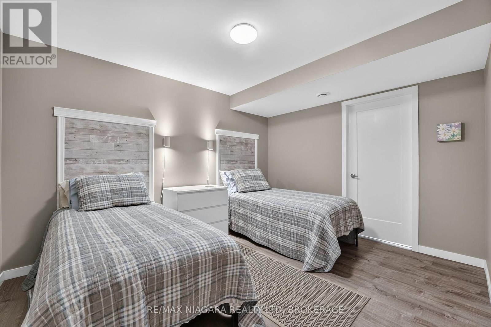 84 Ganton Trail, Welland, Ontario  L3B 0C9 - Photo 35 - X13765258