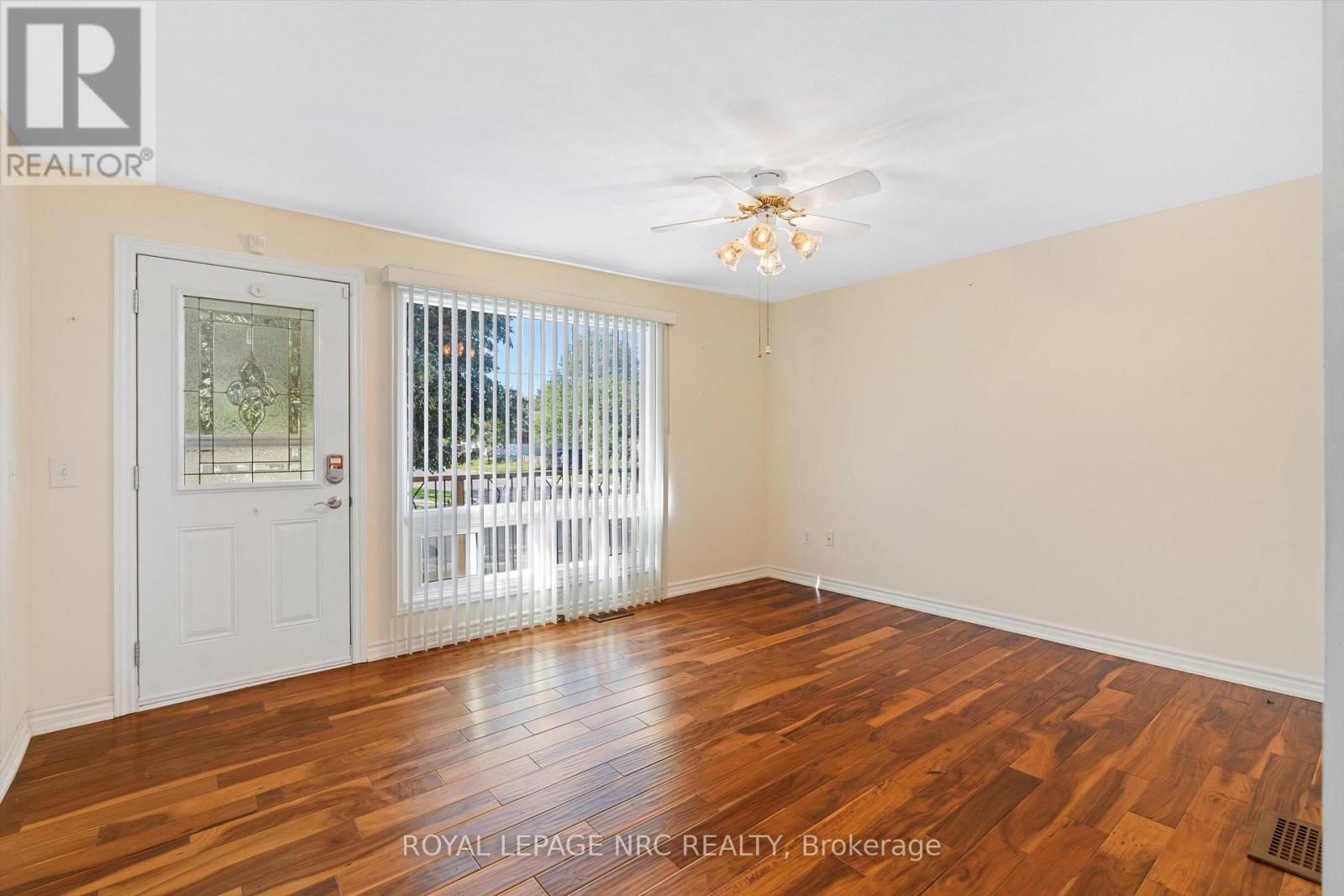 370 Dieppe Street, Welland, Ontario  L3B 4V4 - Photo 5 - X13765664