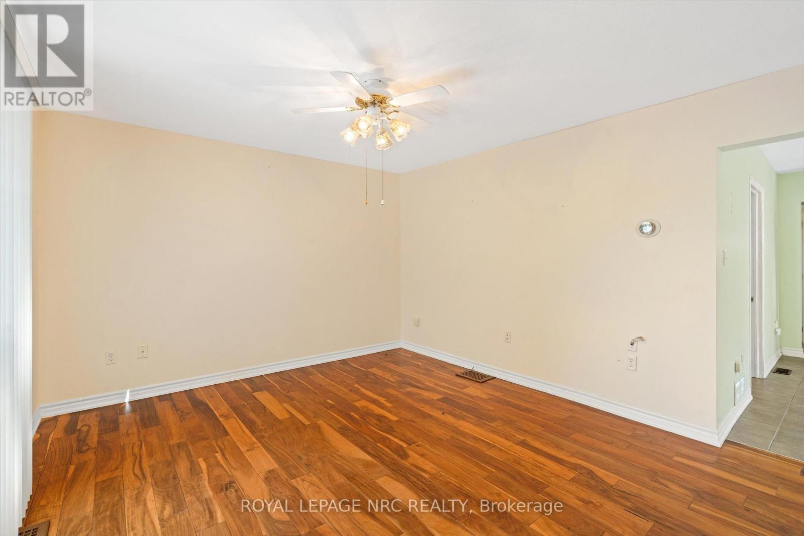 370 Dieppe Street, Welland, Ontario  L3B 4V4 - Photo 7 - X13765664