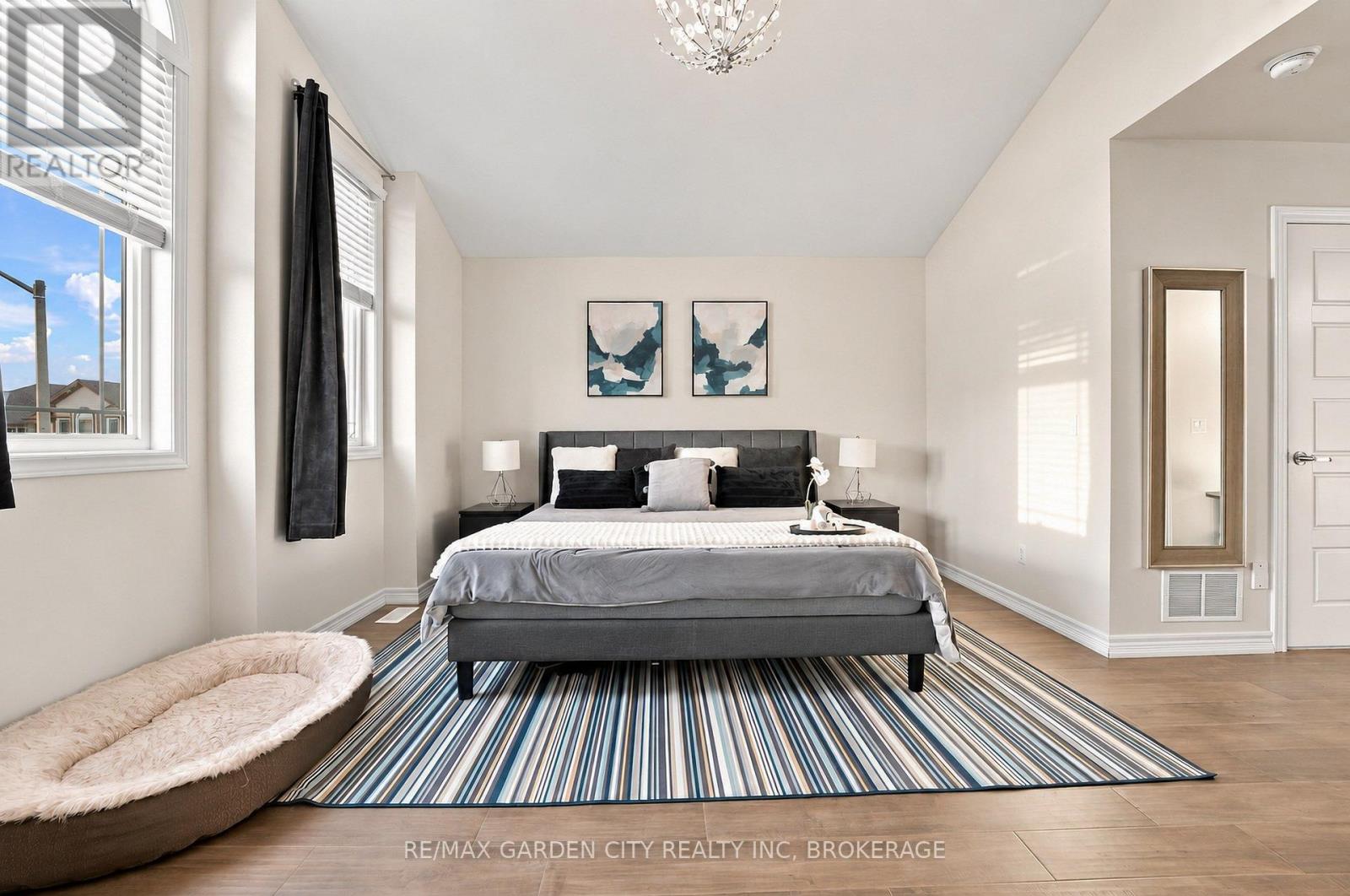 8377 Jeffrey Court, Niagara Falls, Ontario  L2H 0M9 - Photo 17 - X13766304