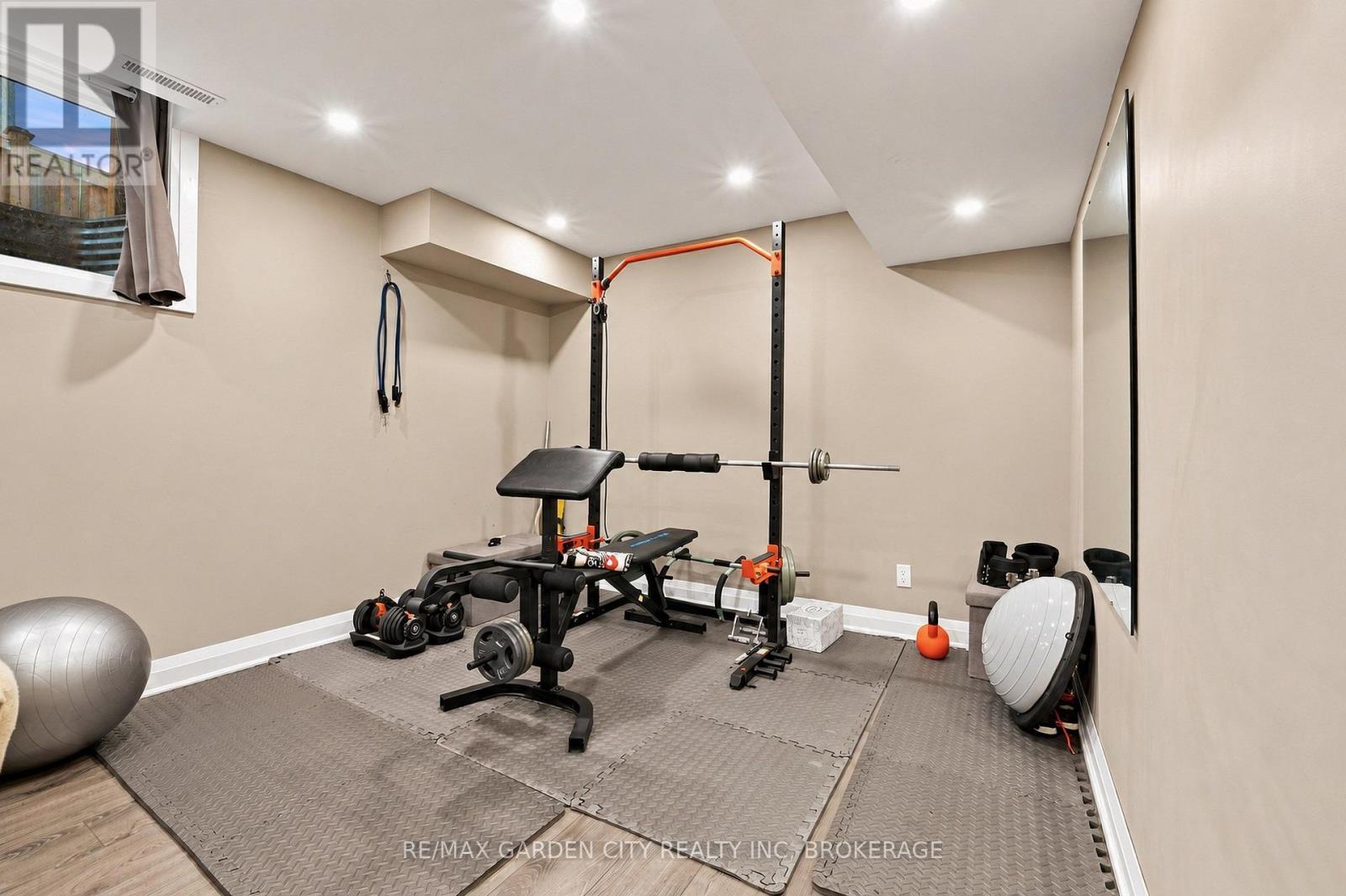 8377 Jeffrey Court, Niagara Falls, Ontario  L2H 0M9 - Photo 28 - X13766304