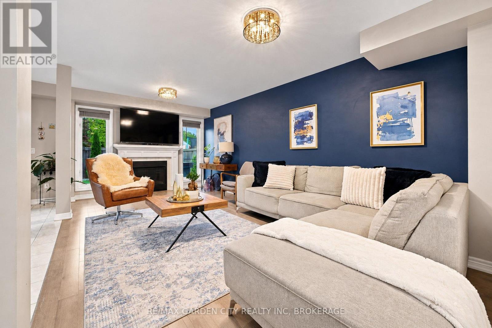 8377 Jeffrey Court, Niagara Falls, Ontario  L2H 0M9 - Photo 8 - X13766304