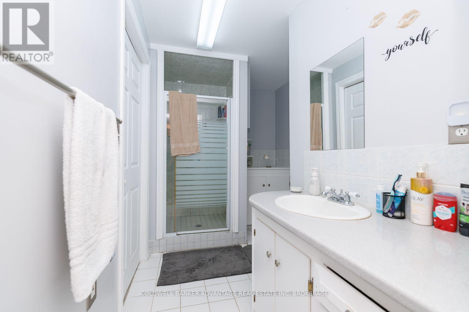 8165 Mount Olive Crescent, Niagara Falls, Ontario  L2H 2Y9 - Photo 28 - X13767120