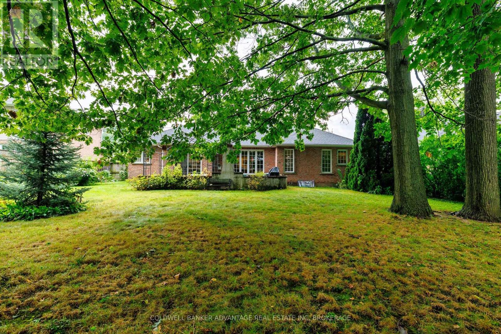 8165 Mount Olive Crescent, Niagara Falls, Ontario  L2H 2Y9 - Photo 37 - X13767120