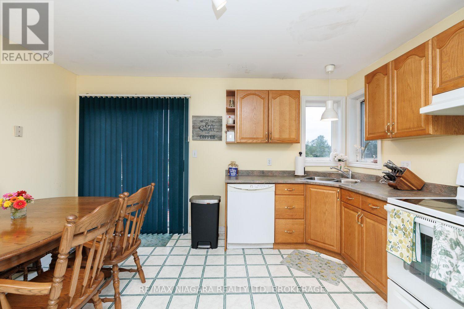 3626 Hill Street, Fort Erie, Ontario  L0S 1S0 - Photo 9 - X13767352