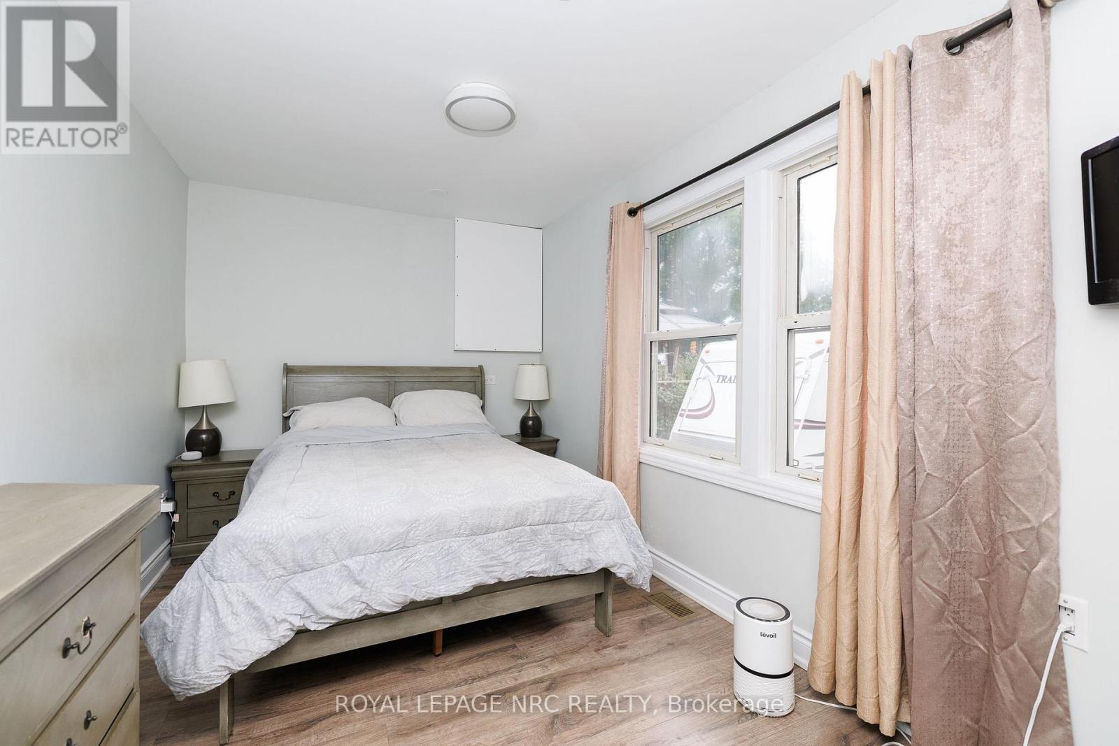 68 Carlton Street, St. Catharines, Ontario  L2R 1P8 - Photo 12 - X13767630