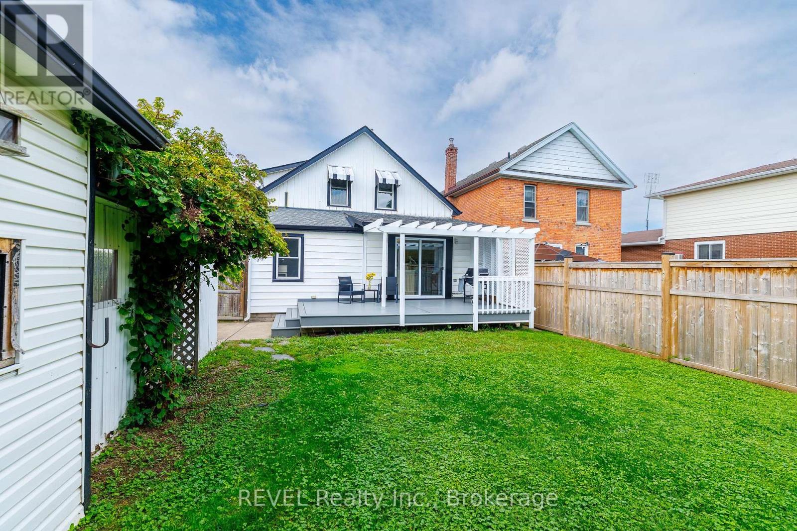 14 Battle Street, Thorold, Ontario  L2V 3W2 - Photo 39 - X13767986