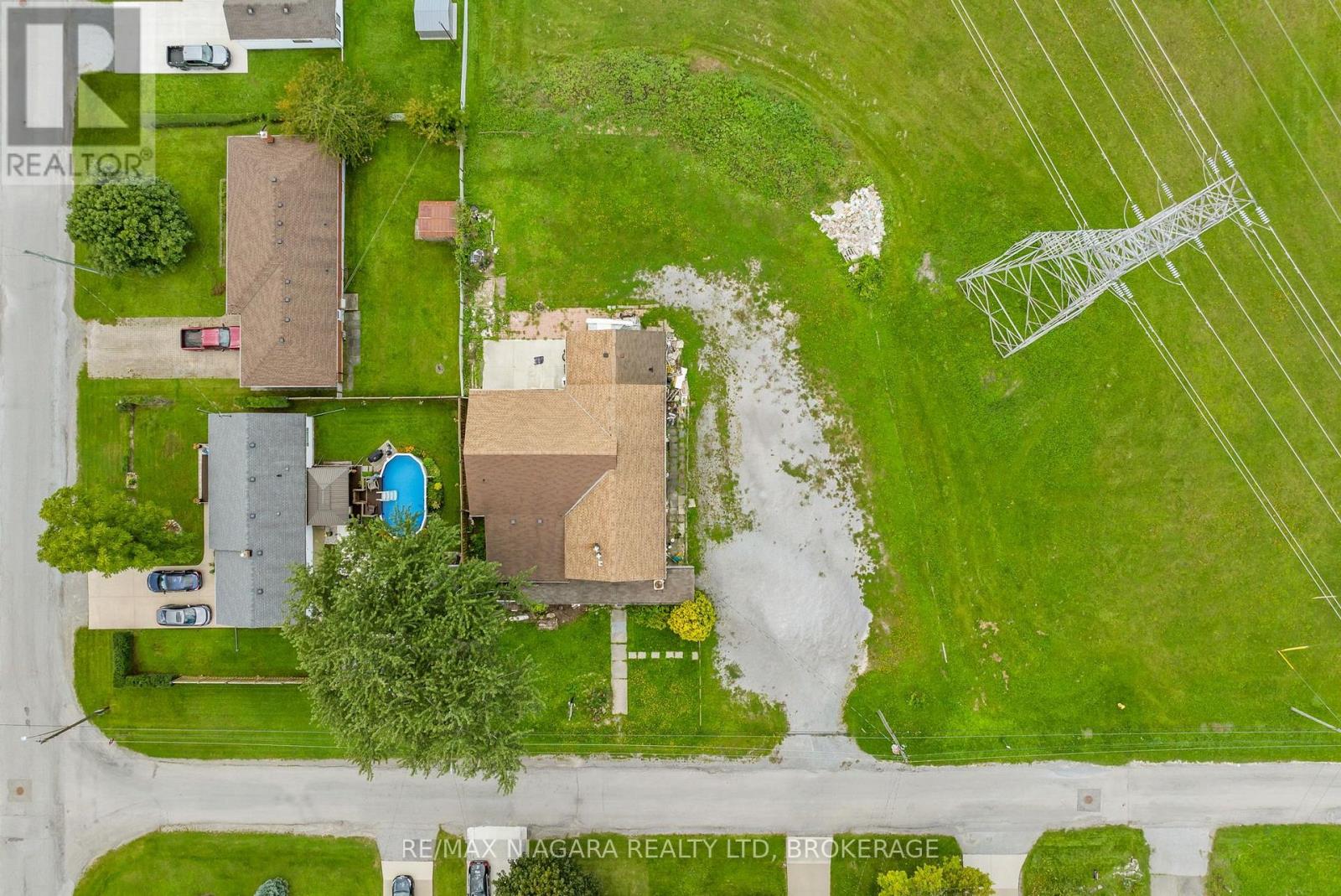 319 Davis Street, Thorold, Ontario  L2V 1G9 - Photo 7 - X13768324