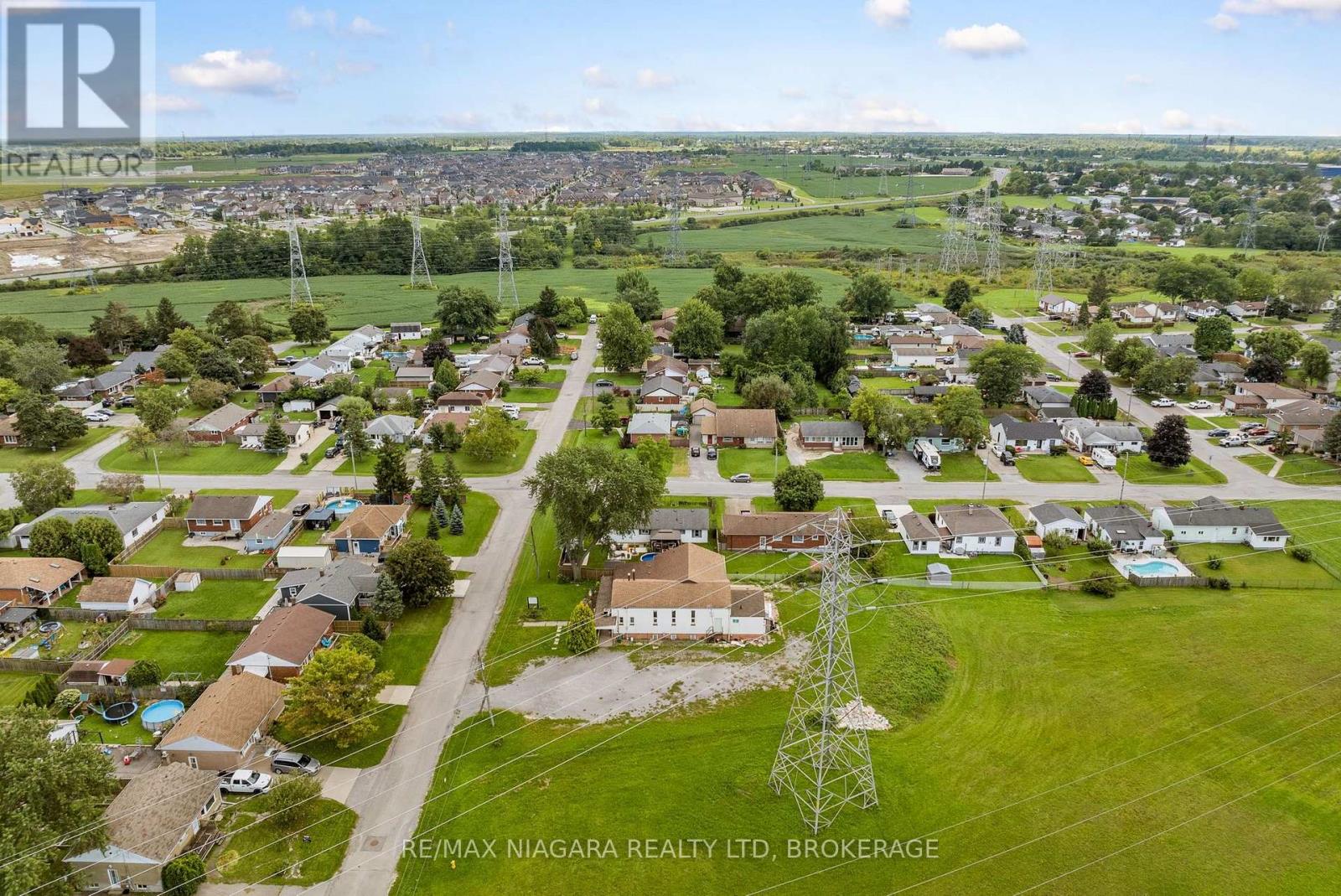319 Davis Street, Thorold, Ontario  L2V 1G9 - Photo 9 - X13768324