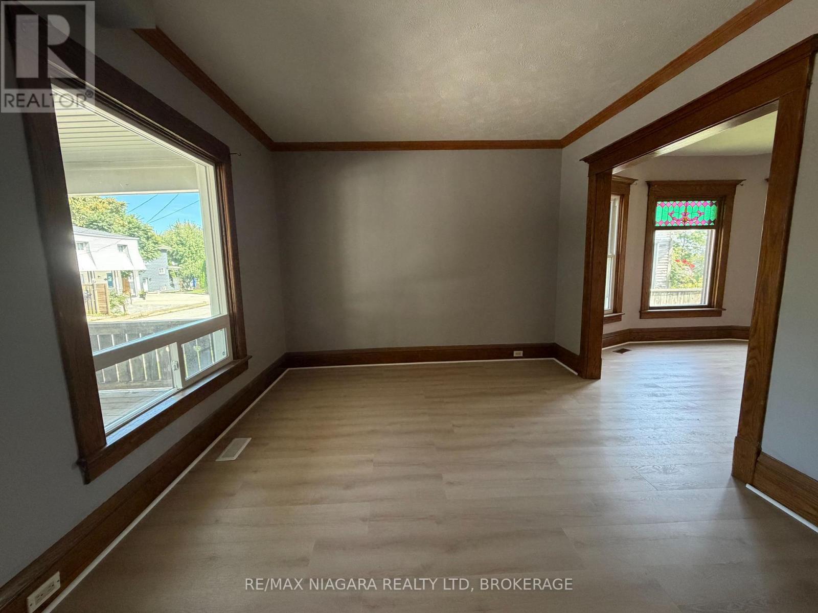 4712 Cookman Crescent, Niagara Falls, Ontario  L2E 1C2 - Photo 3 - X13768654
