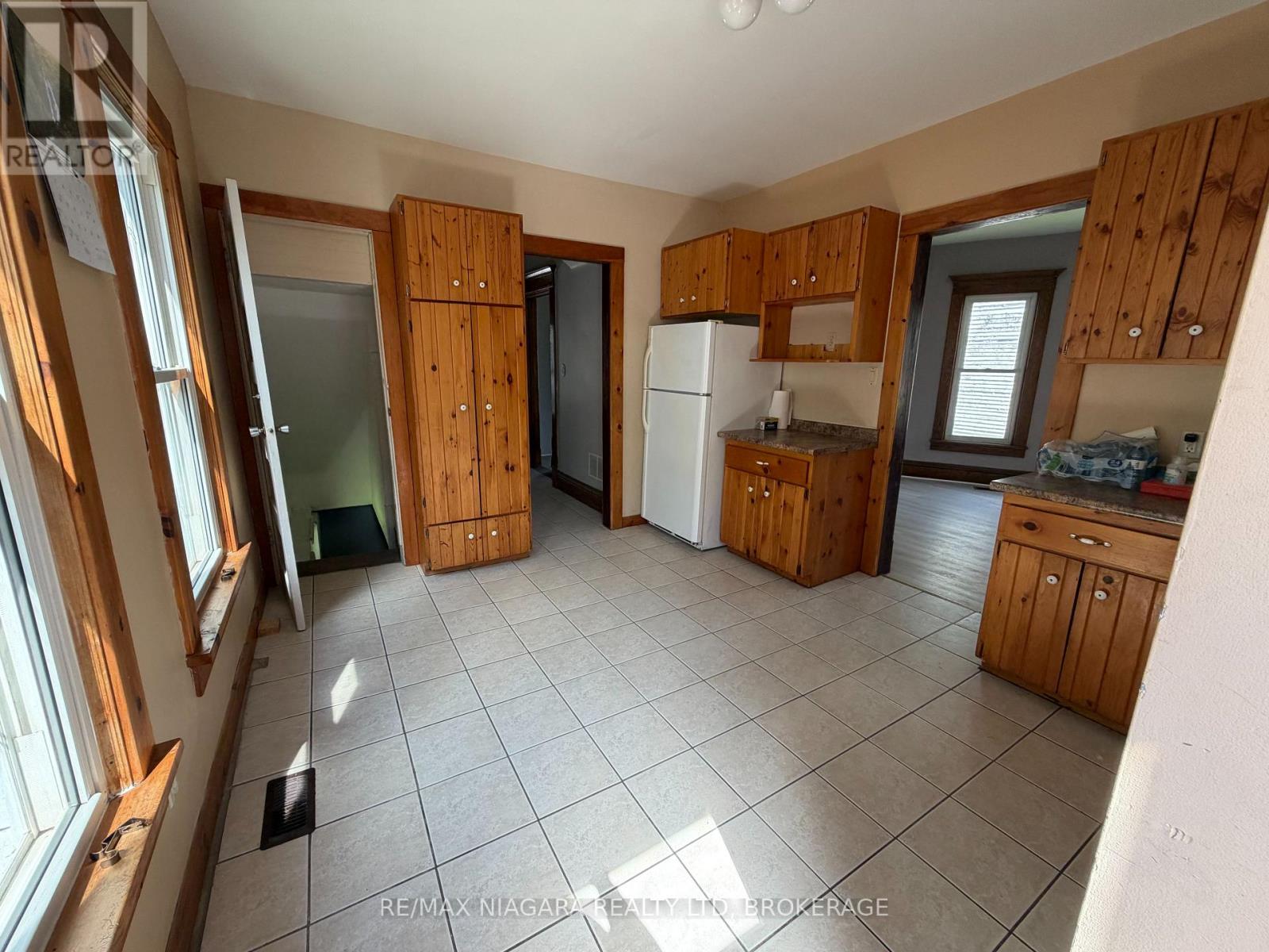4712 Cookman Crescent, Niagara Falls, Ontario  L2E 1C2 - Photo 6 - X13768654