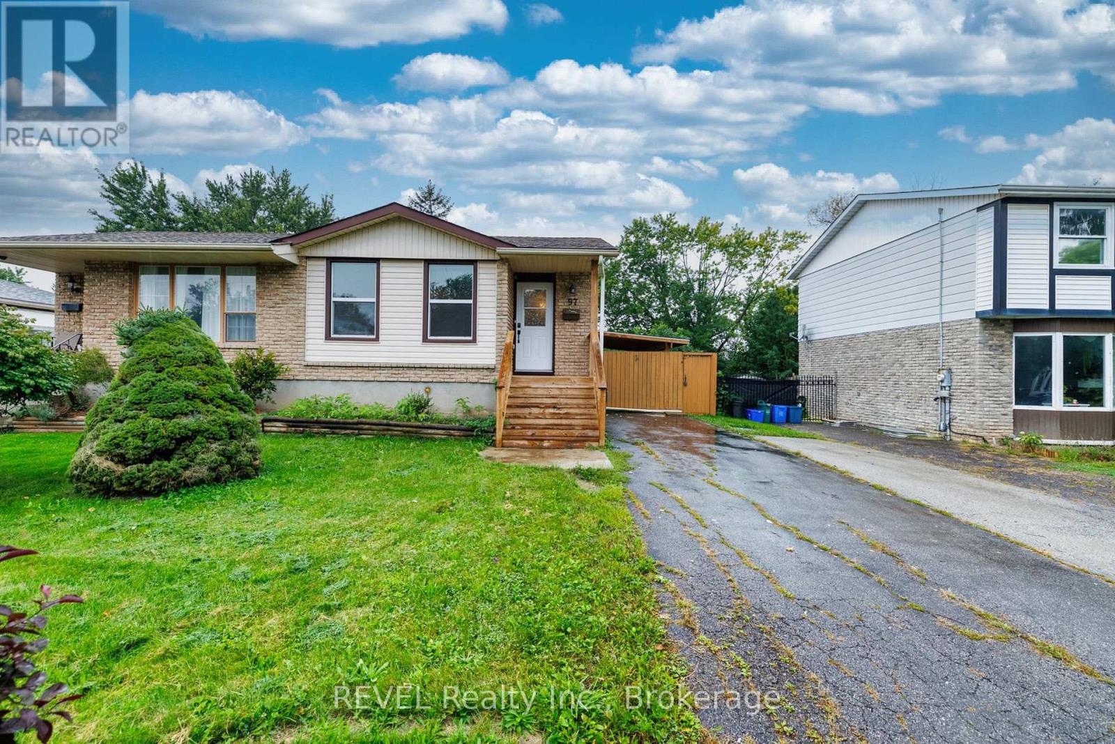 97 TUPPER DRIVE, Thorold, Ontario