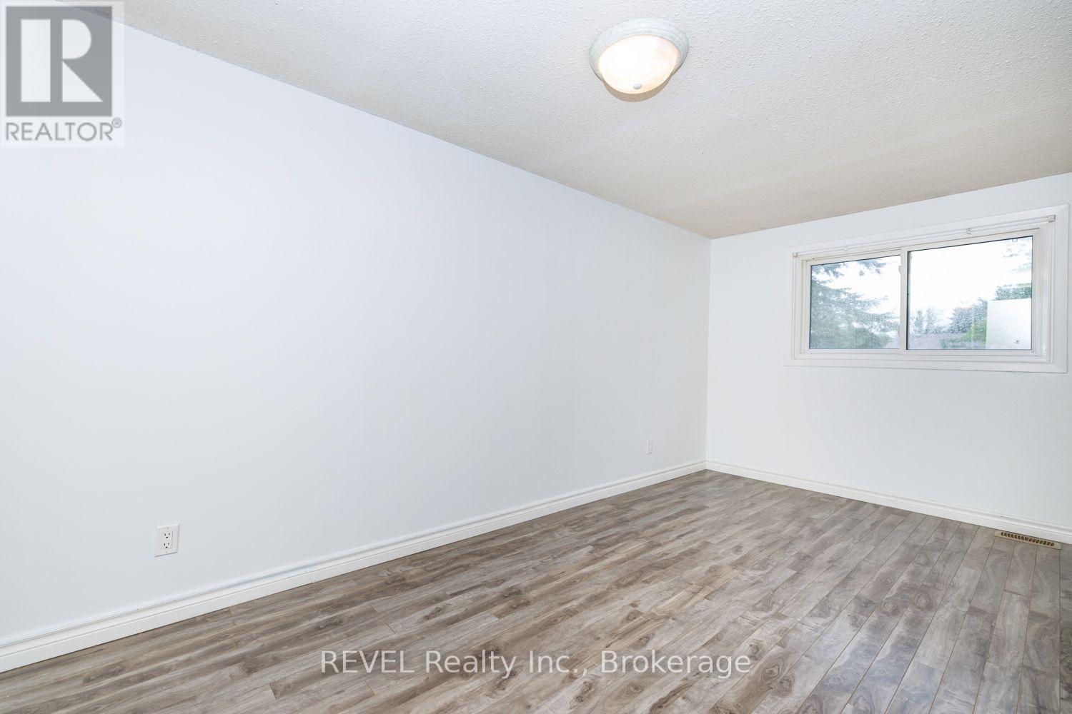 97 Tupper Drive, Thorold, Ontario  L2V 4C9 - Photo 21 - X13769172