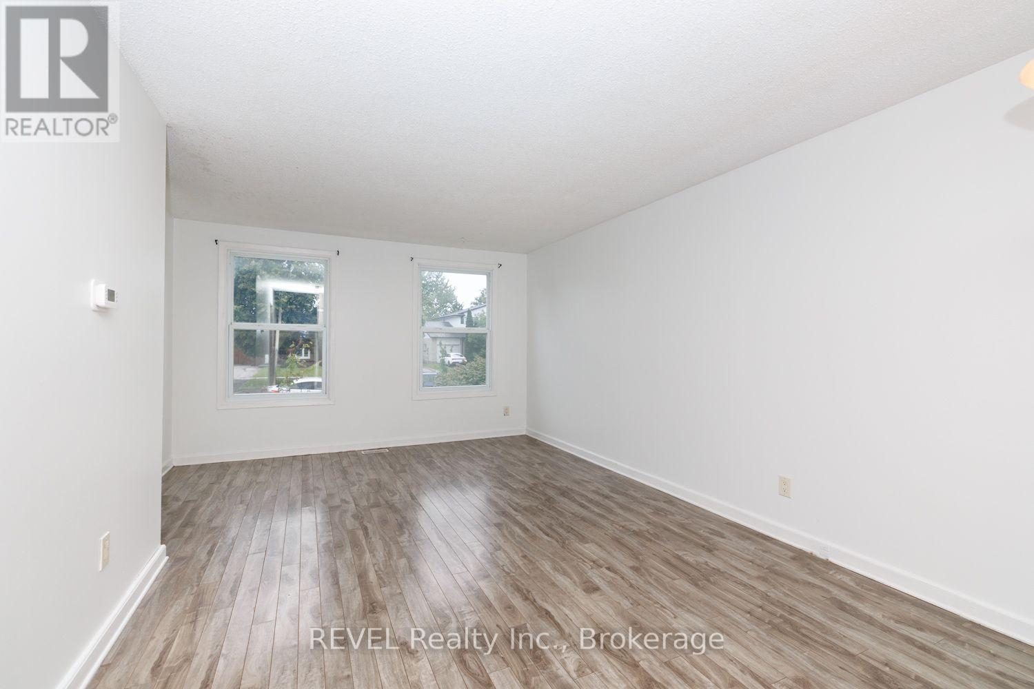 97 Tupper Drive, Thorold, Ontario  L2V 4C9 - Photo 9 - X13769172
