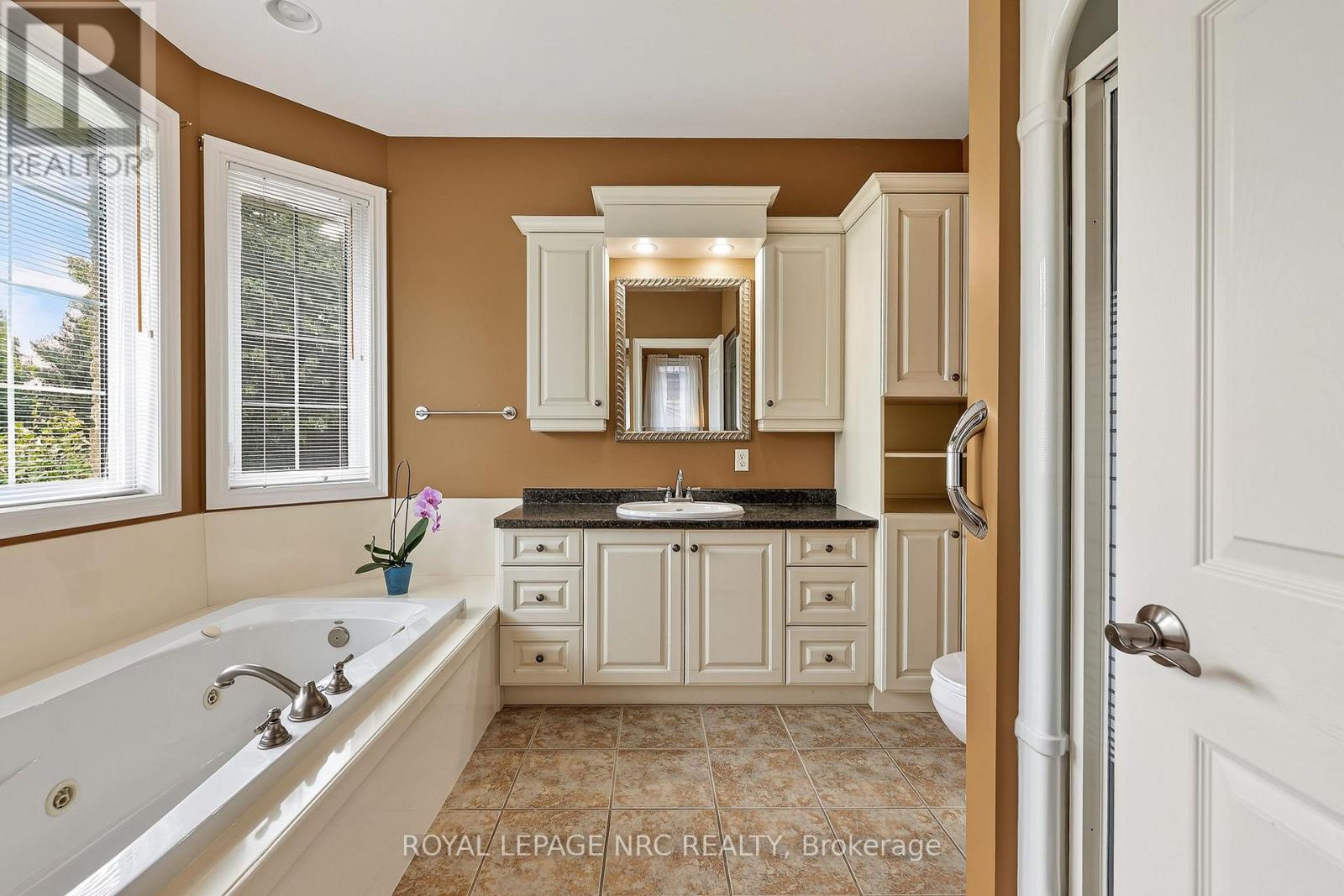 400 Lakeview Drive, Woodstock, Ontario  N4T 1V3 - Photo 21 - X13769302