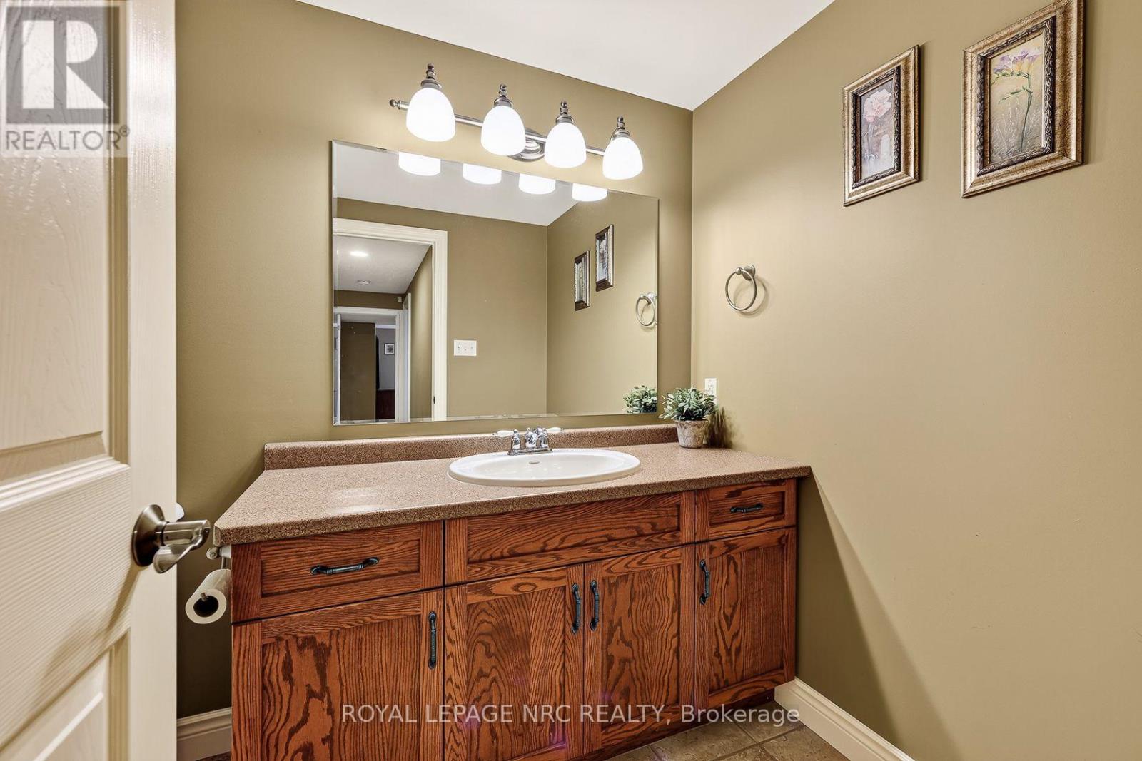 400 Lakeview Drive, Woodstock, Ontario  N4T 1V3 - Photo 35 - X13769302