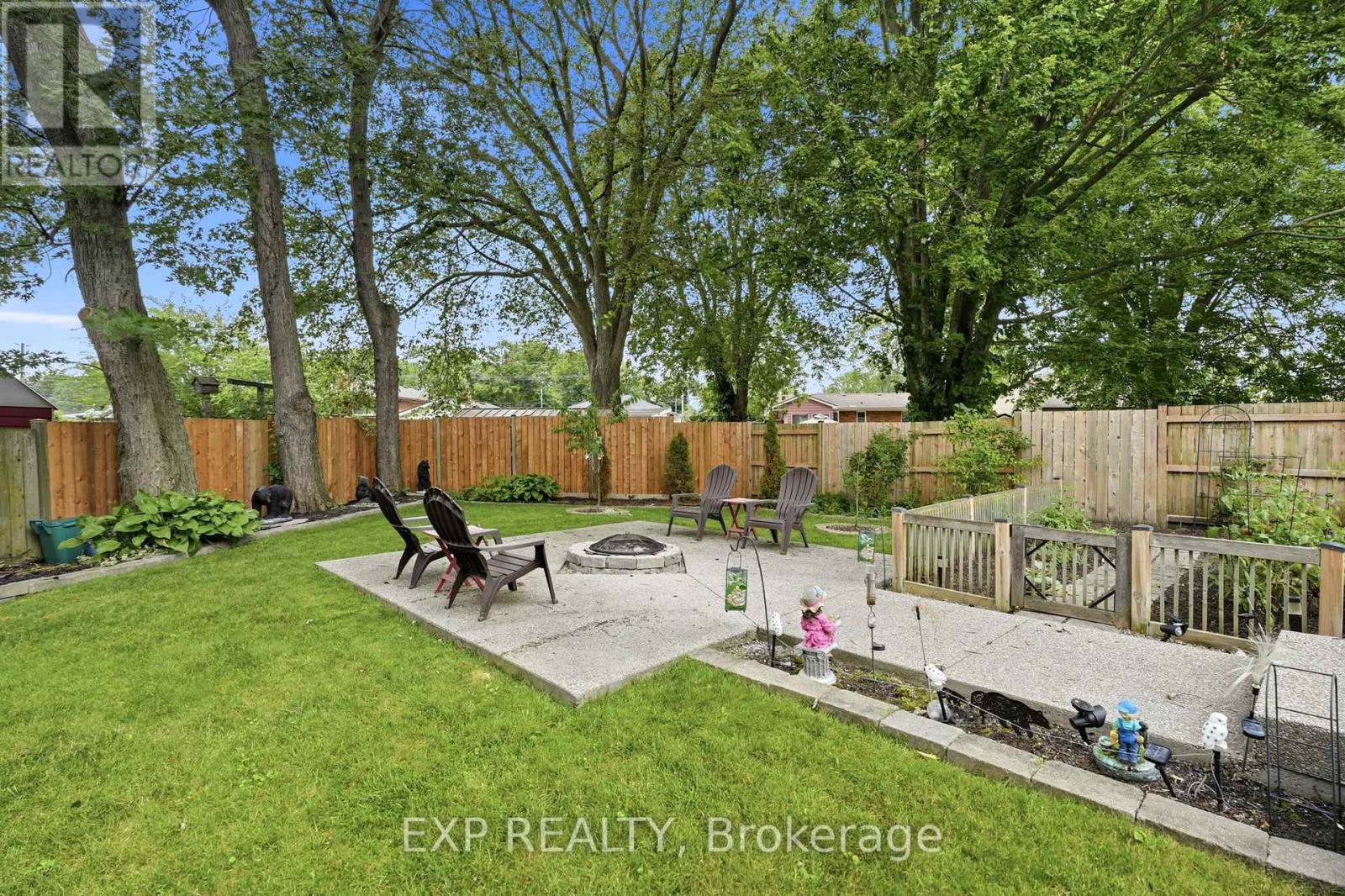 14 Apple Court, Welland, Ontario  L3C 6B7 - Photo 17 - X13769424