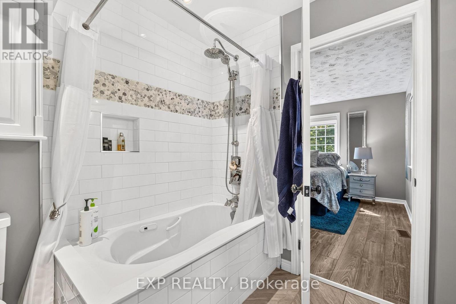 915 Burleigh Road N, Fort Erie, Ontario  L0S 1N0 - Photo 19 - X13769476