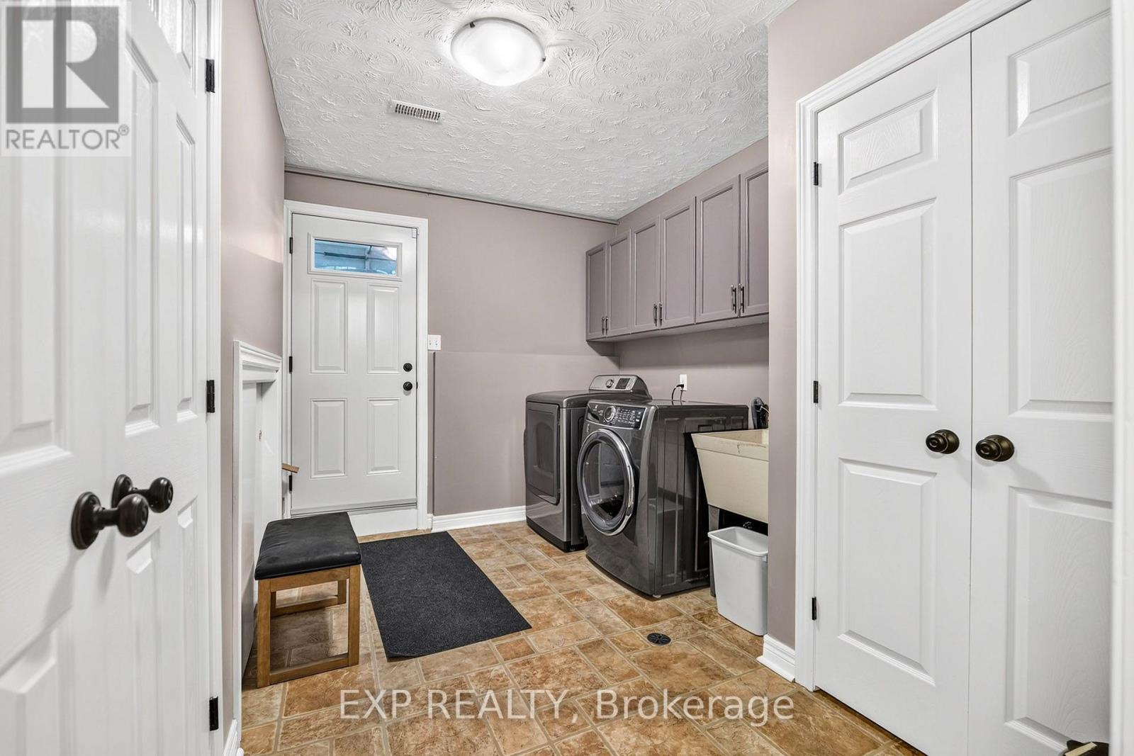 915 Burleigh Road N, Fort Erie, Ontario  L0S 1N0 - Photo 32 - X13769476