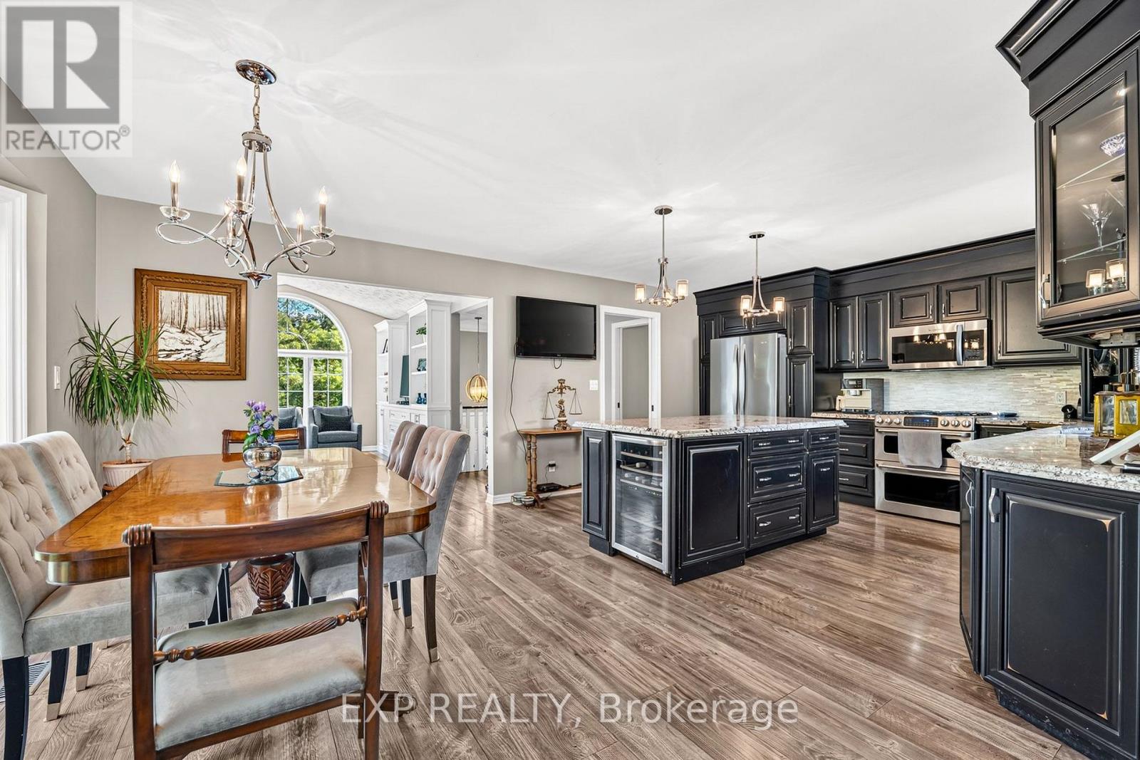 915 Burleigh Road N, Fort Erie, Ontario  L0S 1N0 - Photo 9 - X13769476
