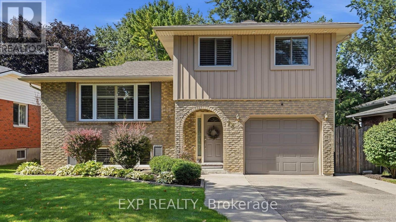 73 Westgate Park Drive, St. Catharines, Ontario  L2N 6K1 - Photo 3 - X13769552