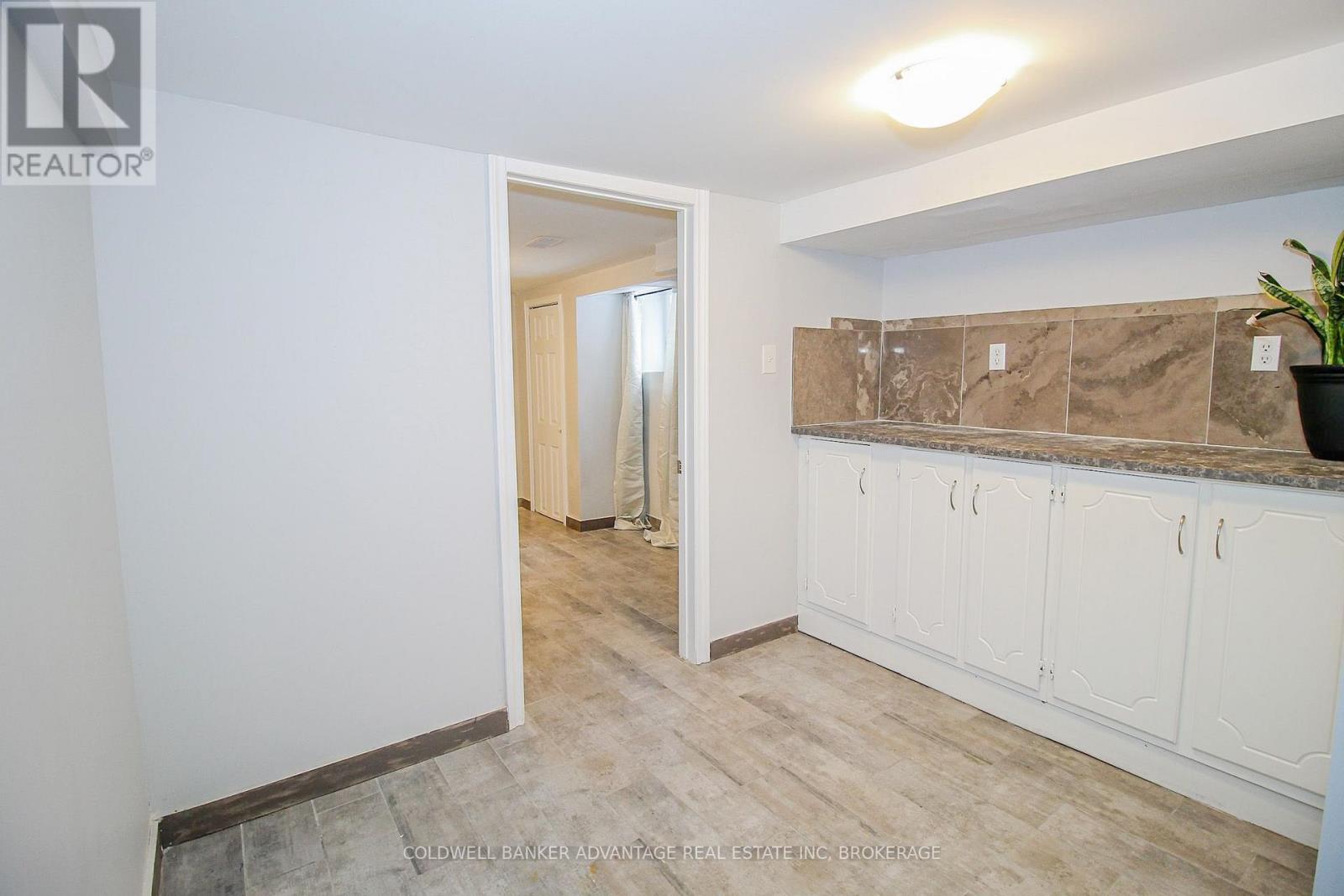 13 Alberta Street, Welland, Ontario  L3B 2V6 - Photo 12 - X13769924