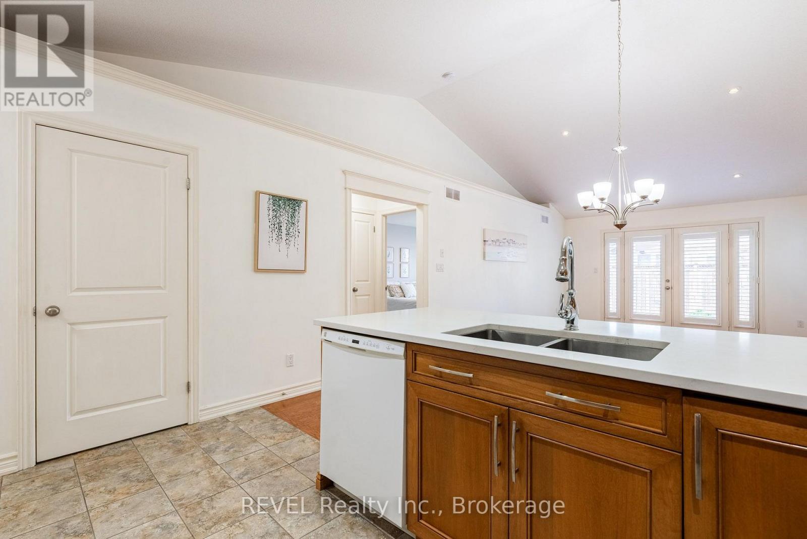 23 Myrtle Avenue, St. Catharines, Ontario  L2M 5W2 - Photo 11 - X13770190