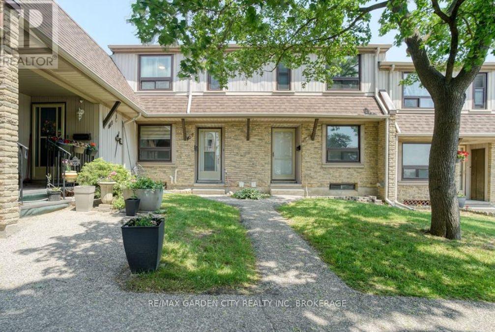 #13 - 280 THALER AVENUE, Kitchener, Ontario