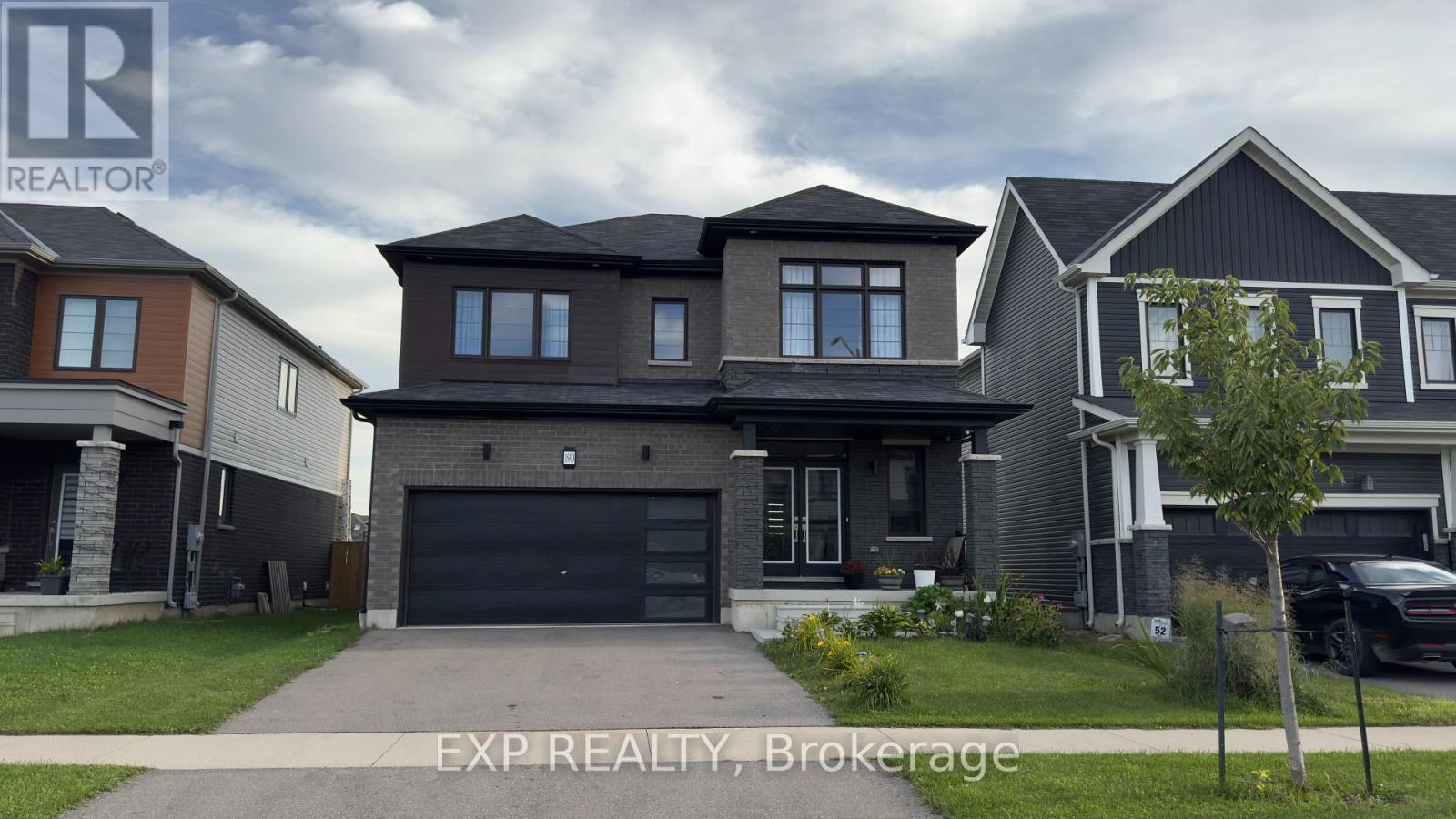 190 Explorer Way, Thorold, Ontario  L2V 0K3 - Photo 2 - X13770206